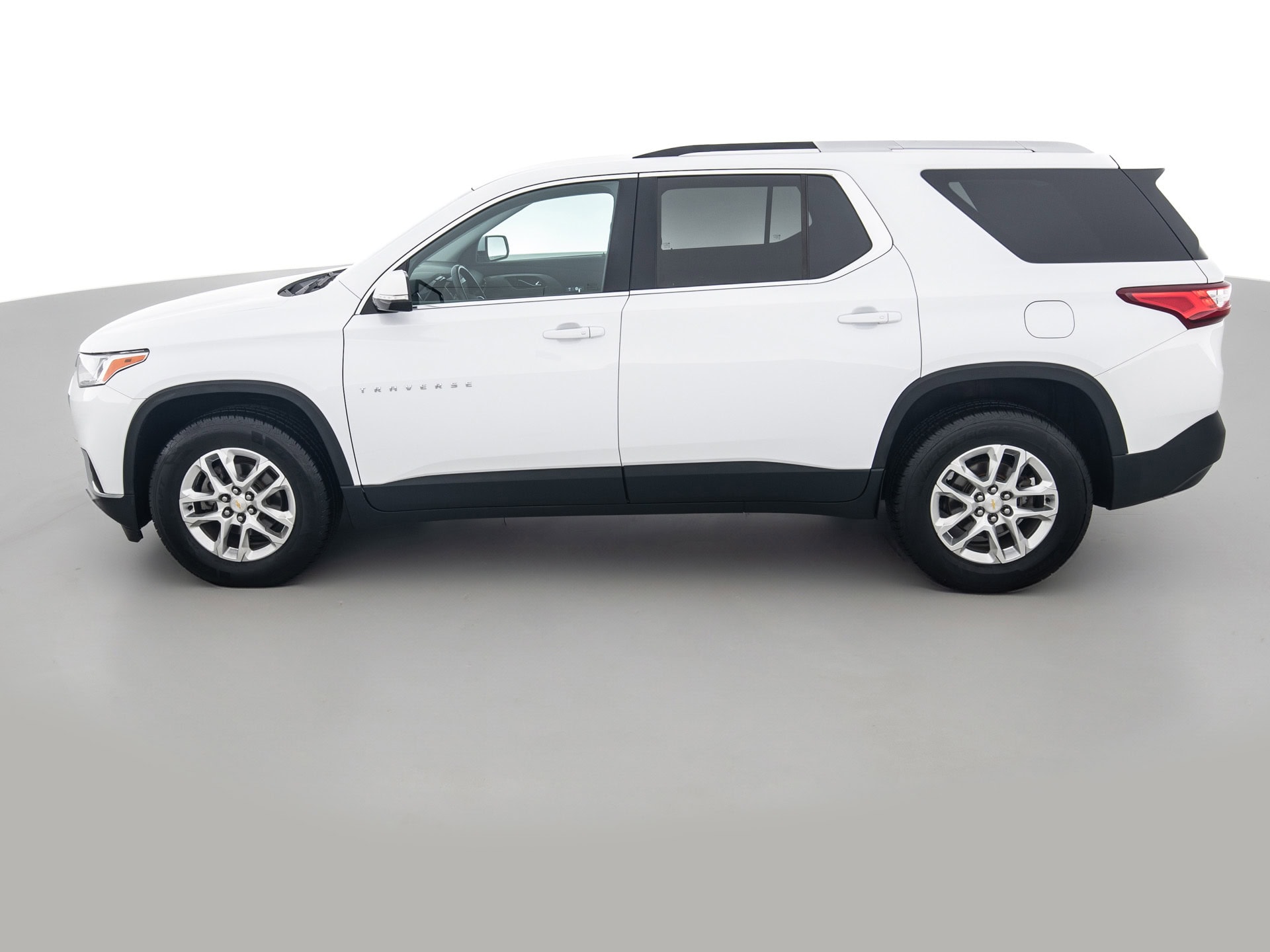 Used White Chevrolet Traverse-7 for Sale
