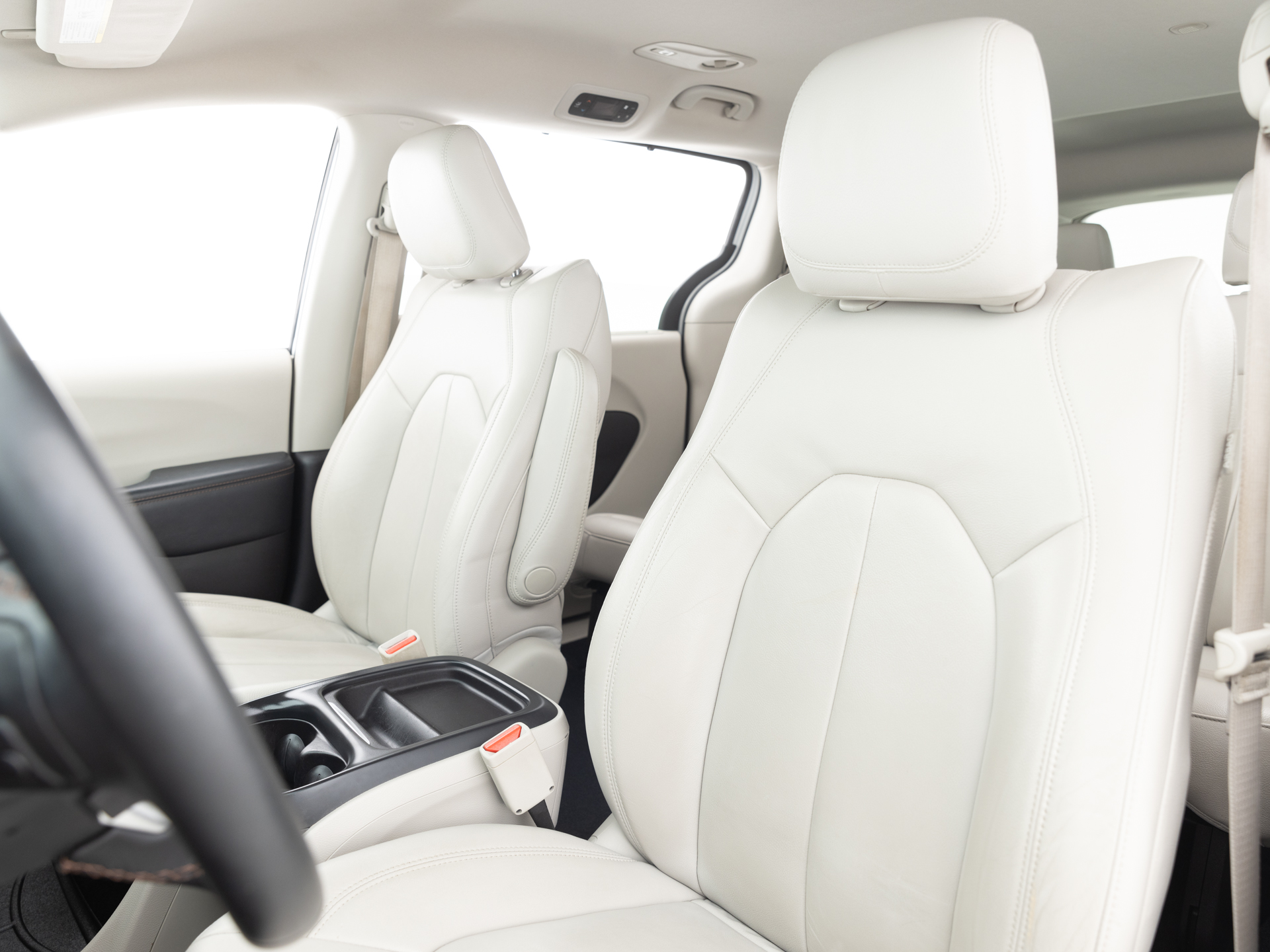Used White Chrysler Pacifica Touring-12 for Sale
