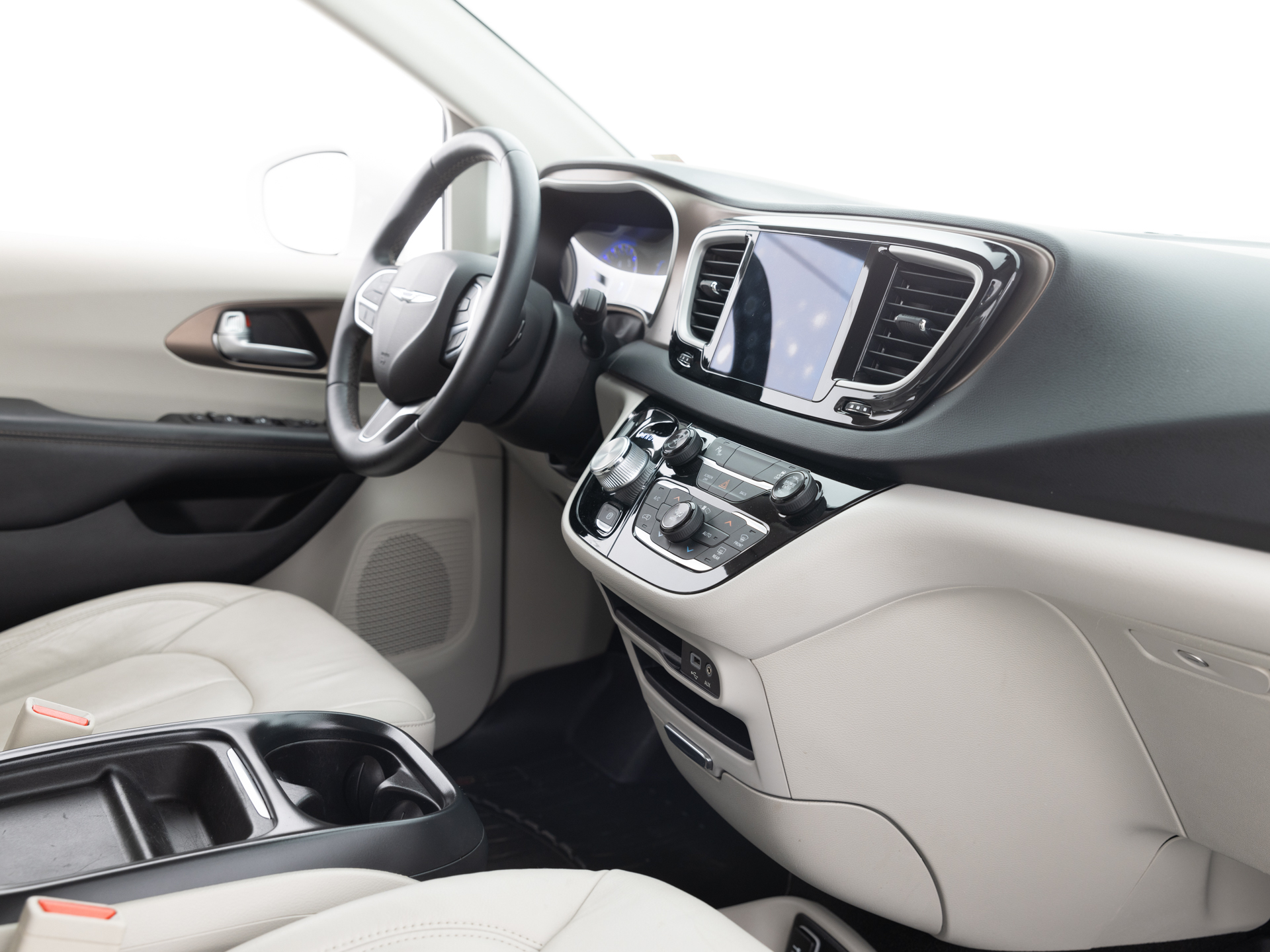 Used White Chrysler Pacifica Touring-17 for Sale