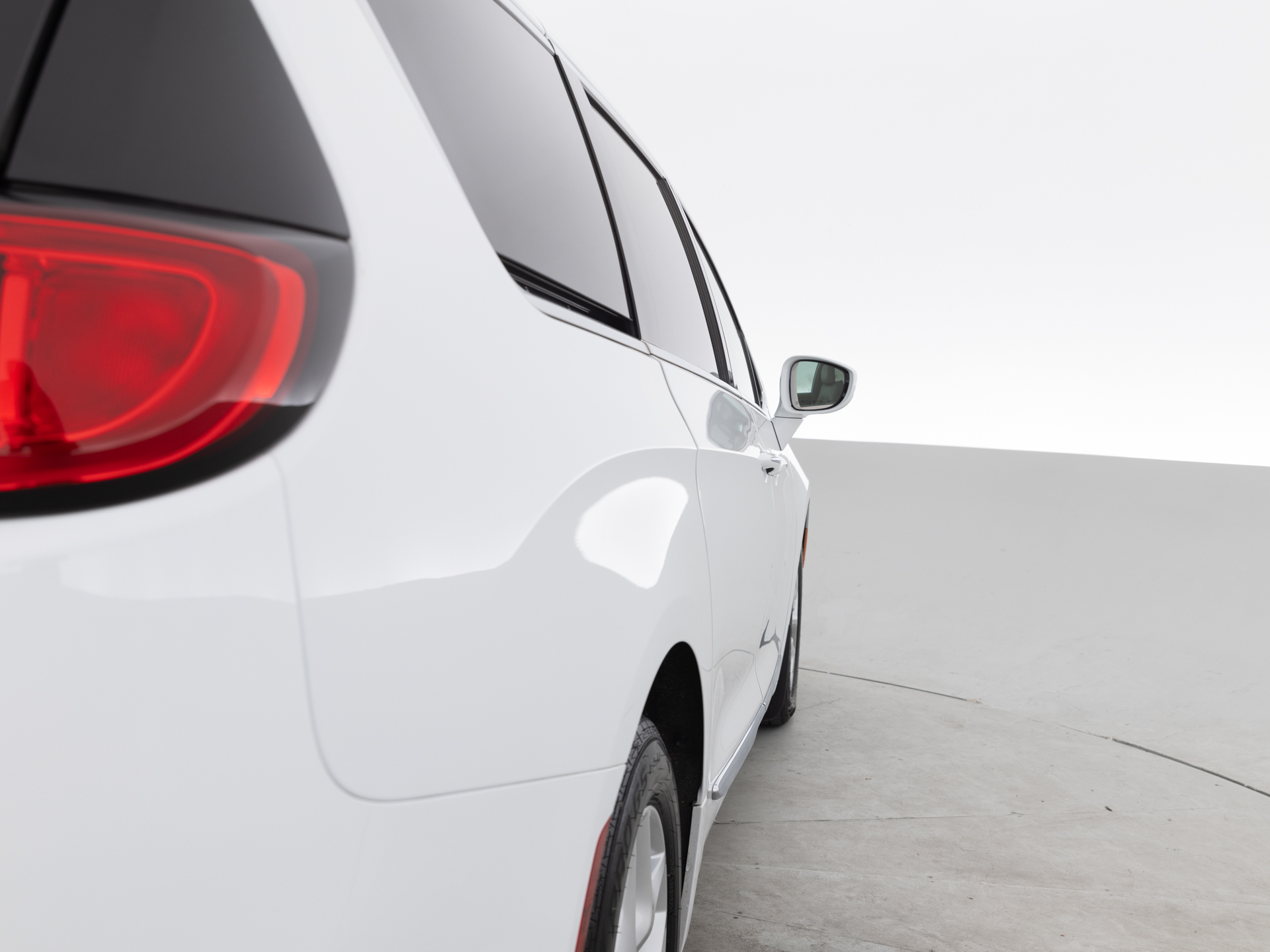 Used White Chrysler Pacifica Touring-3 for Sale