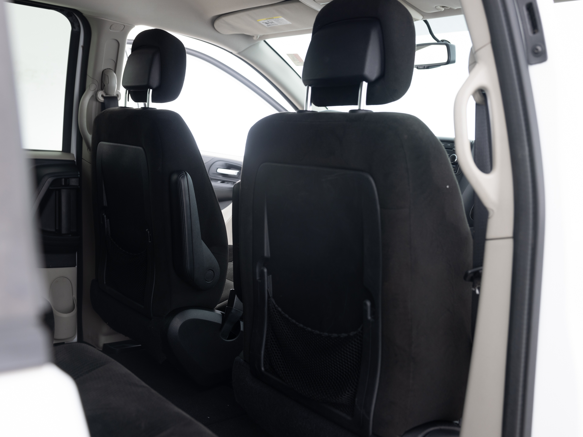 Used White Dodge Caravan SE-22 for Sale