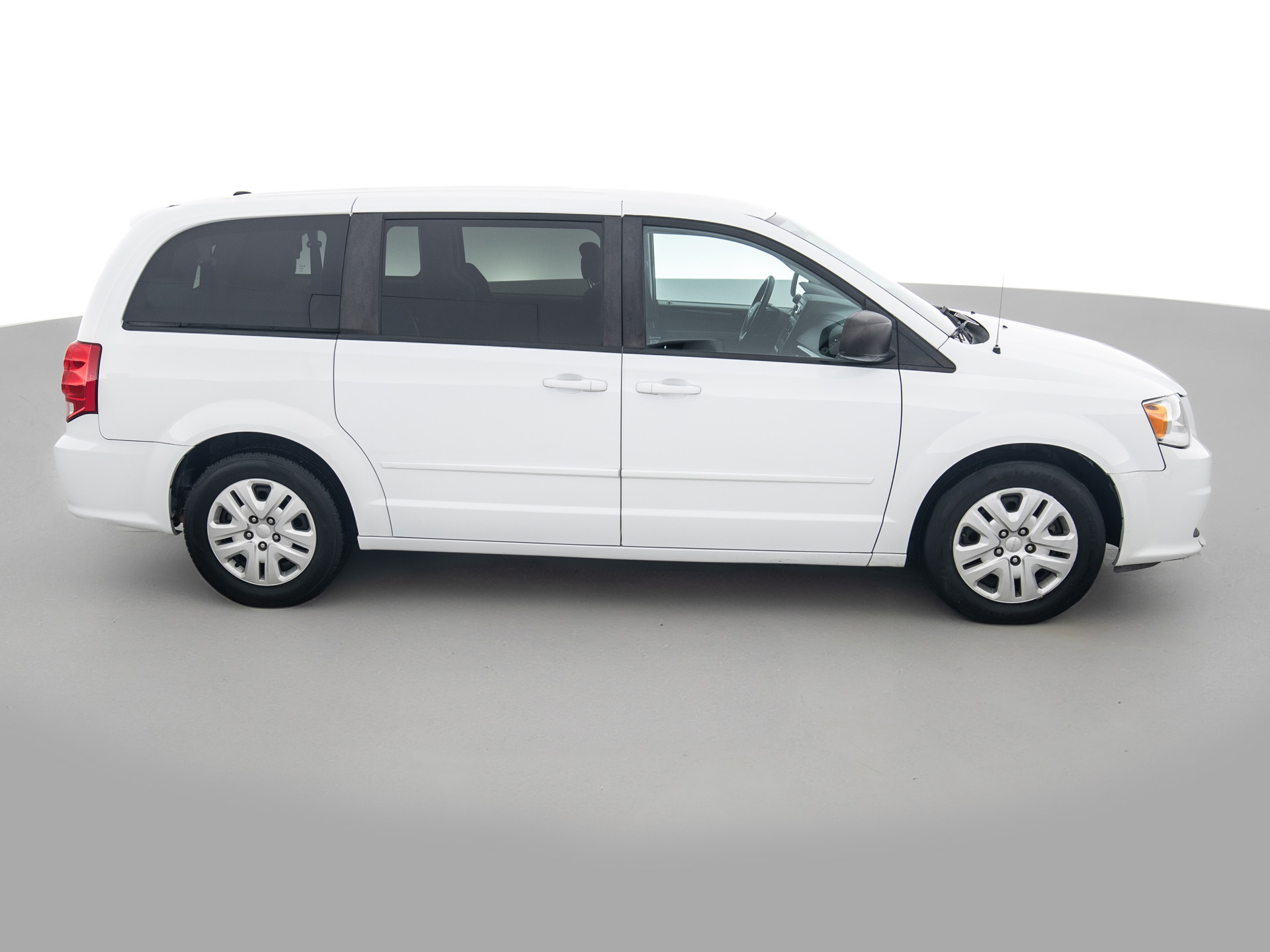 Used White Dodge Caravan SE-3 for Sale