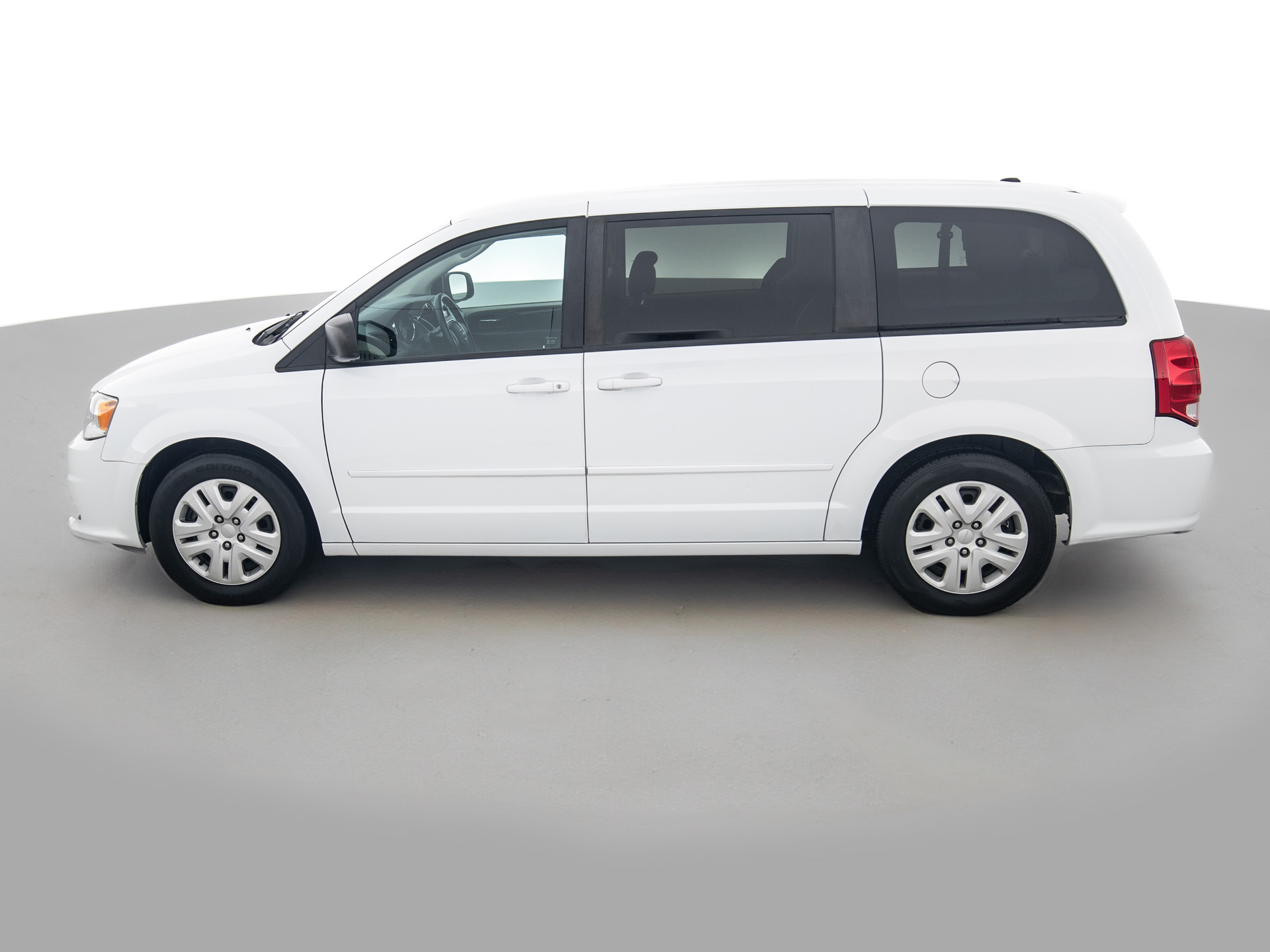 Used White Dodge Caravan SE-7 for Sale