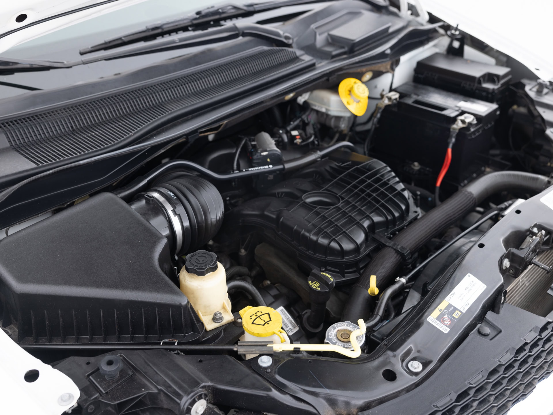 Used White Dodge Grand Caravan SX7_-29 for Sale