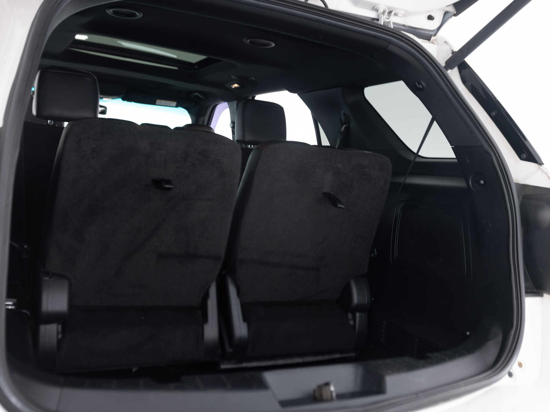 Used White Ford Explorer-33 for Sale