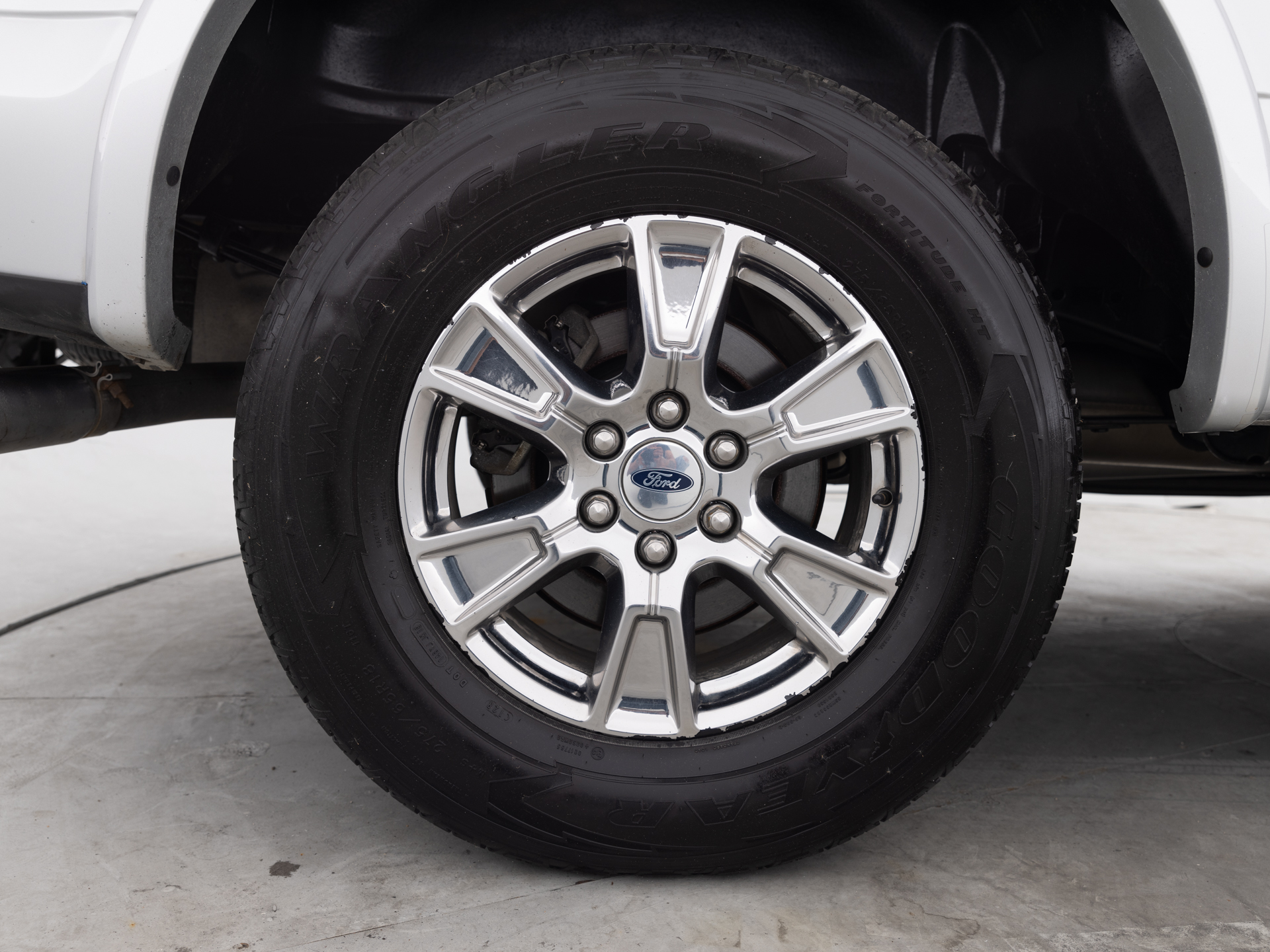 Used White Ford F150 Lariat-12 for Sale