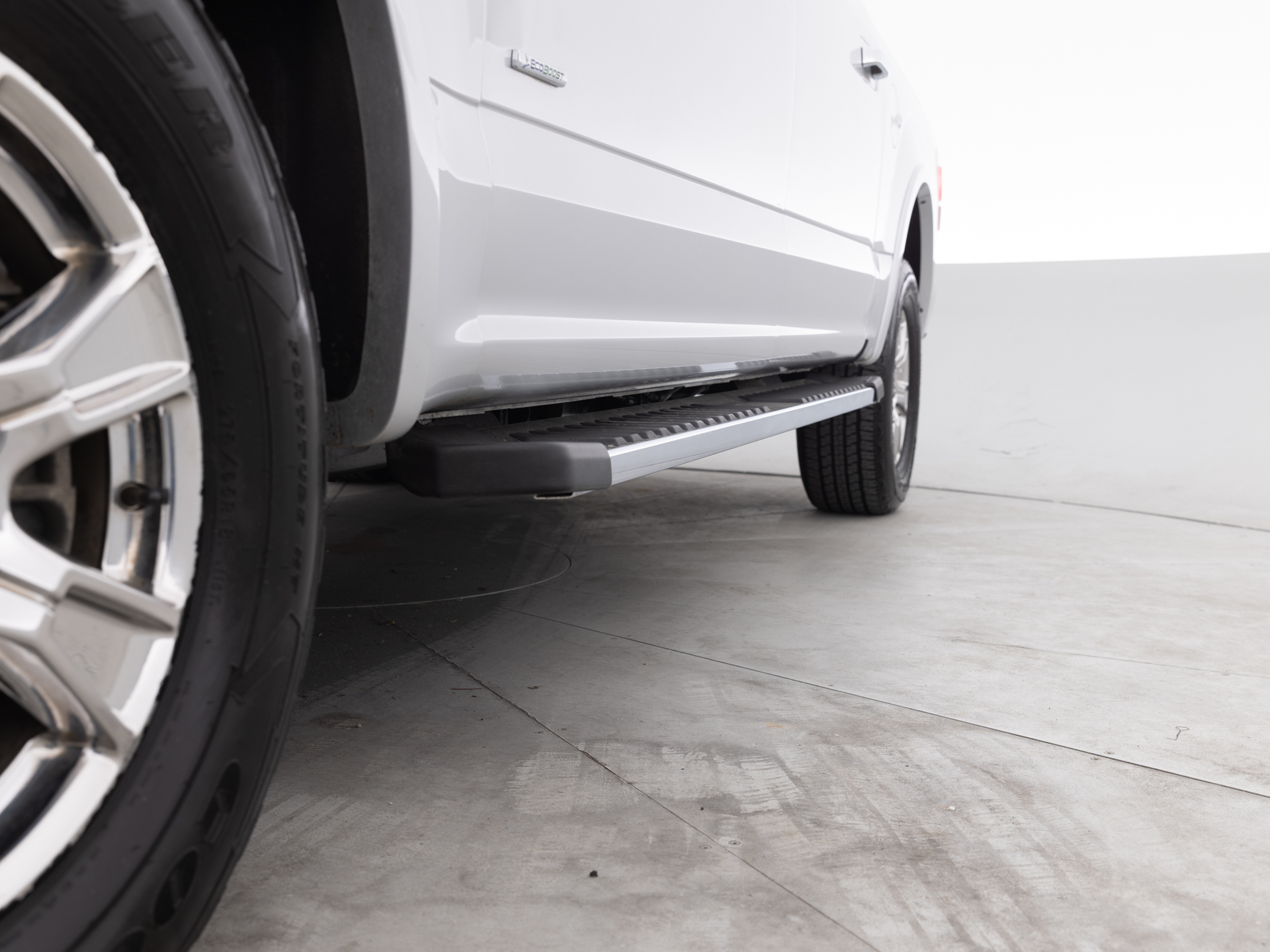 Used White Ford F150 Lariat-16 for Sale