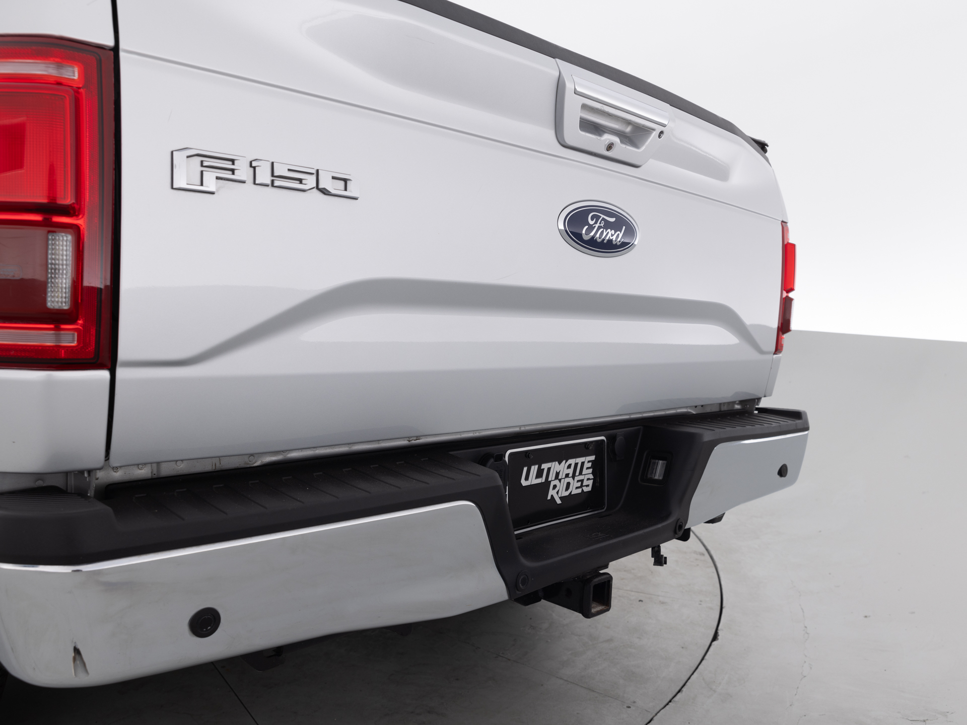 Used White Ford F150 Lariat-7 for Sale
