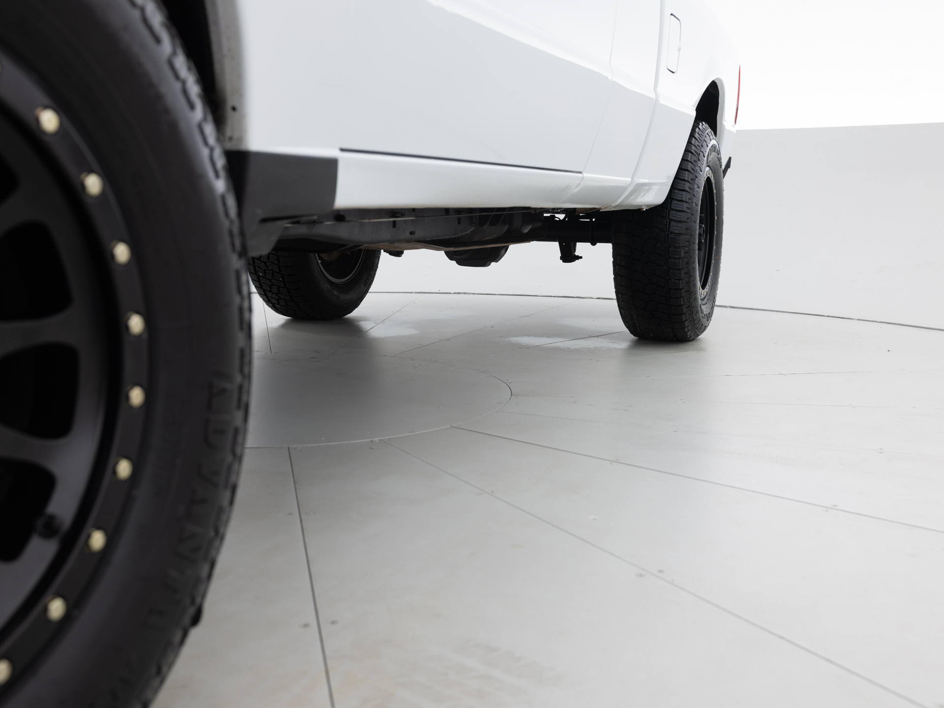 white ford ranger xl 14
