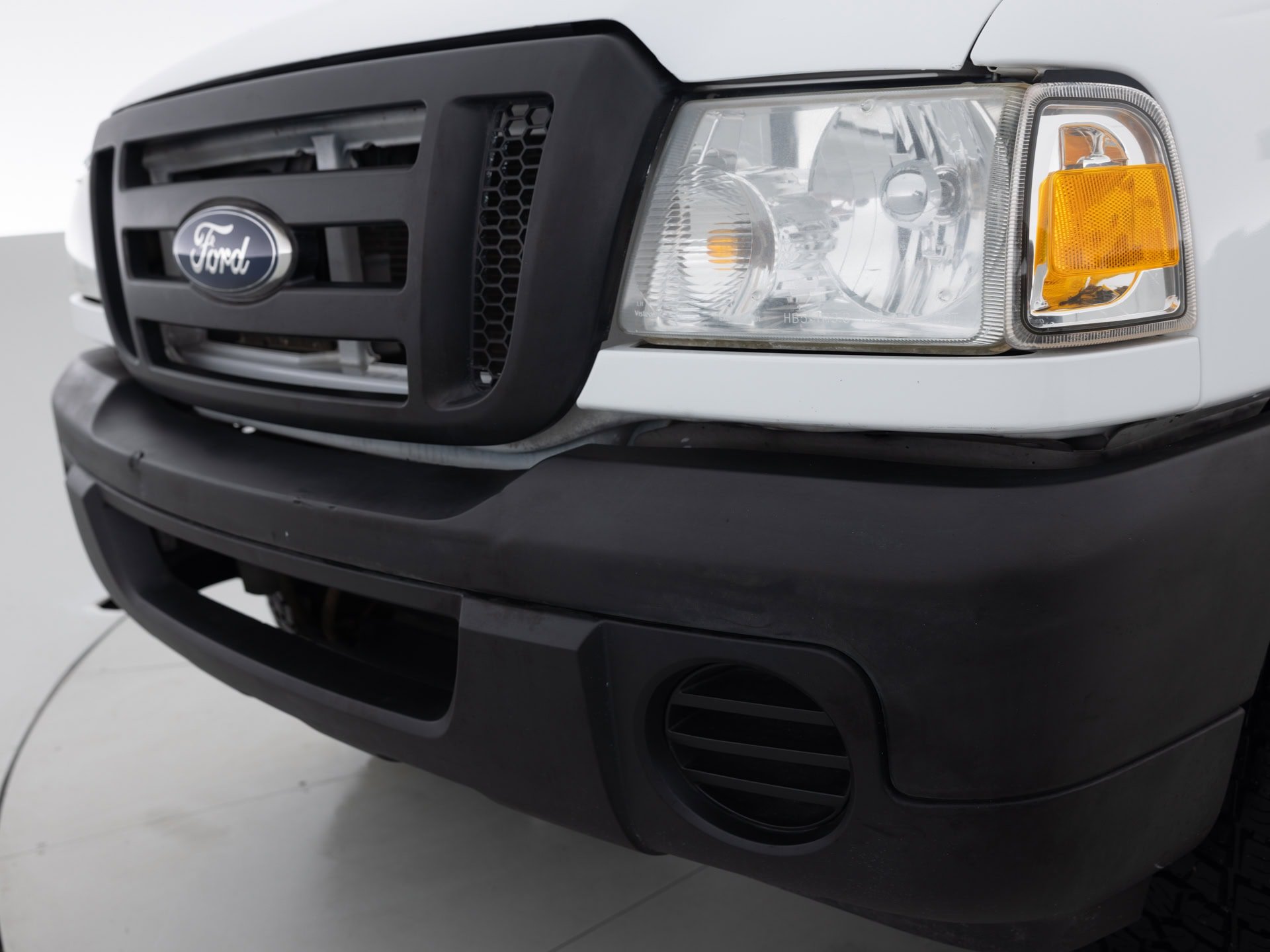 white ford ranger xl 7
