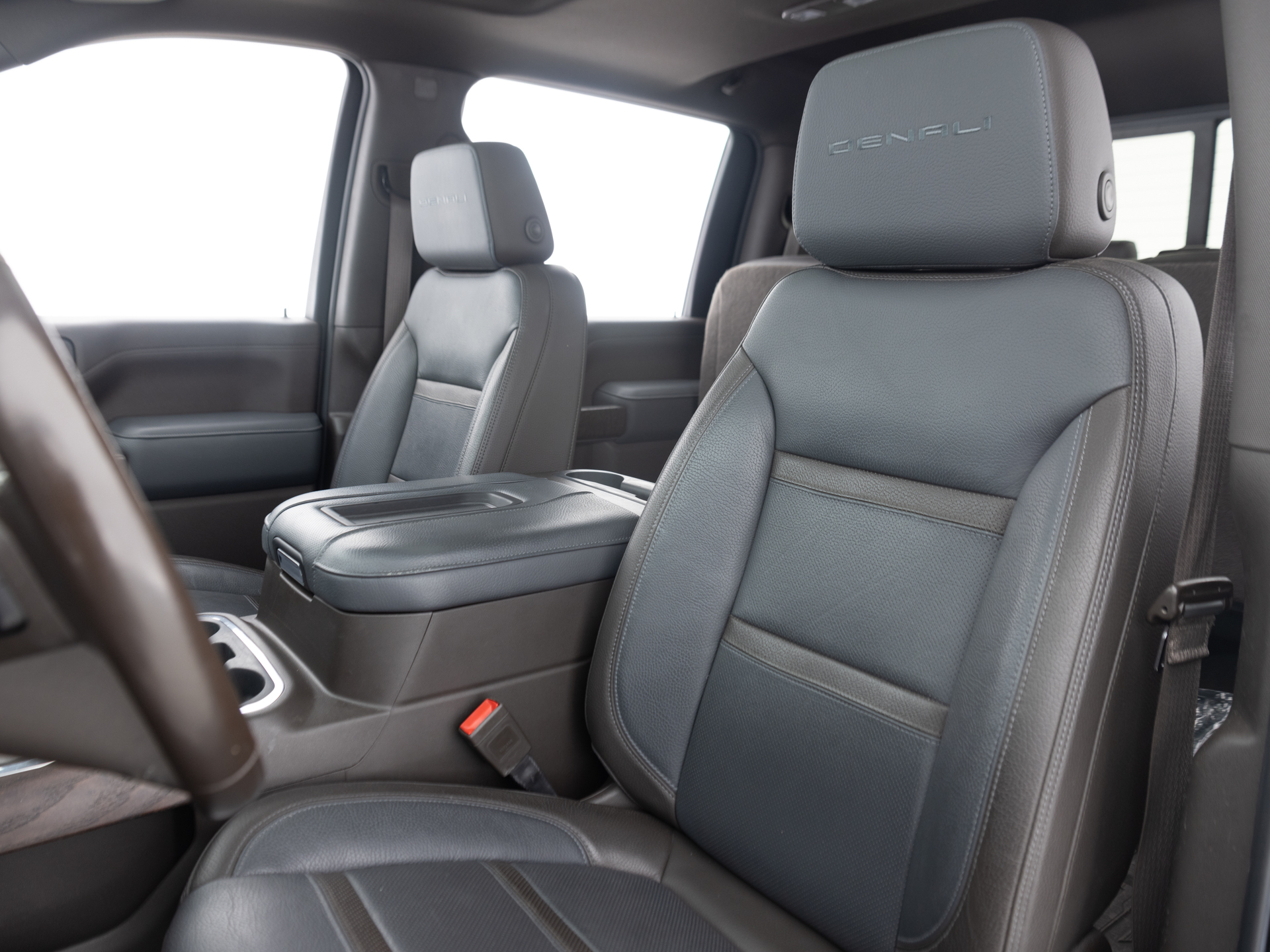 Used White GMC Sierra 2500-18 for Sale