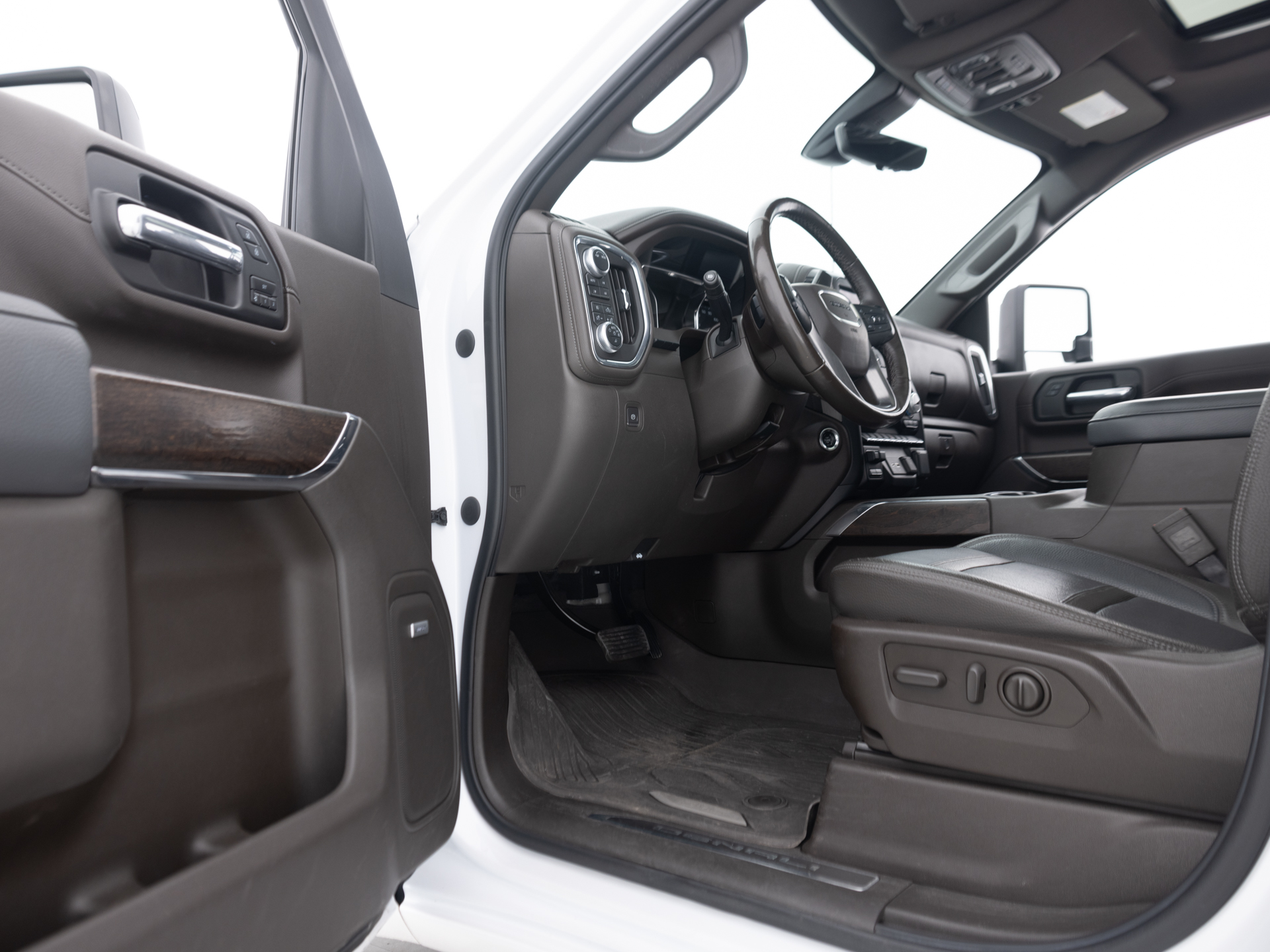 Used White GMC Sierra 2500-20 for Sale