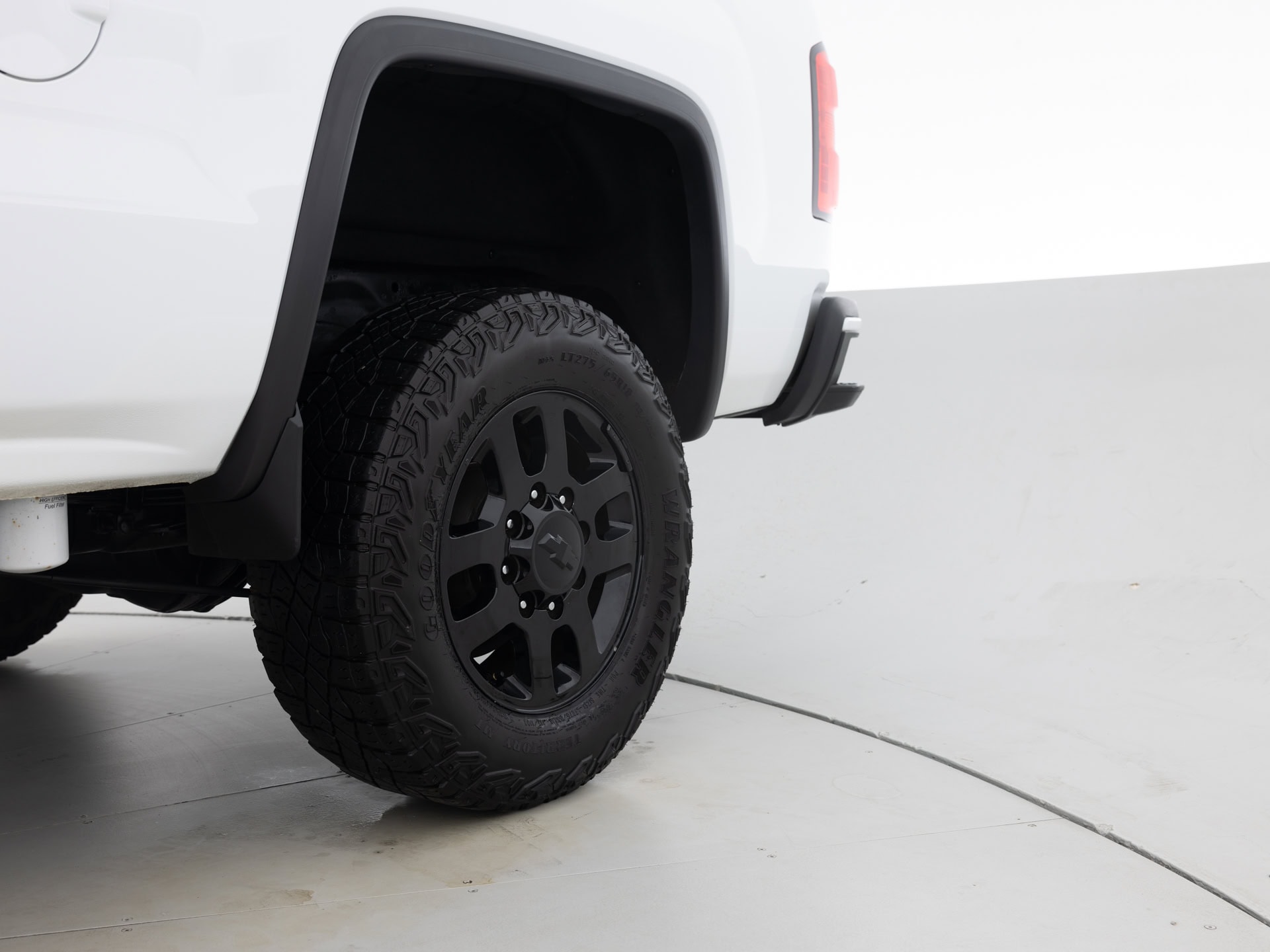 Used White GMC Sierra 2500HD Denali_-10 for Sale