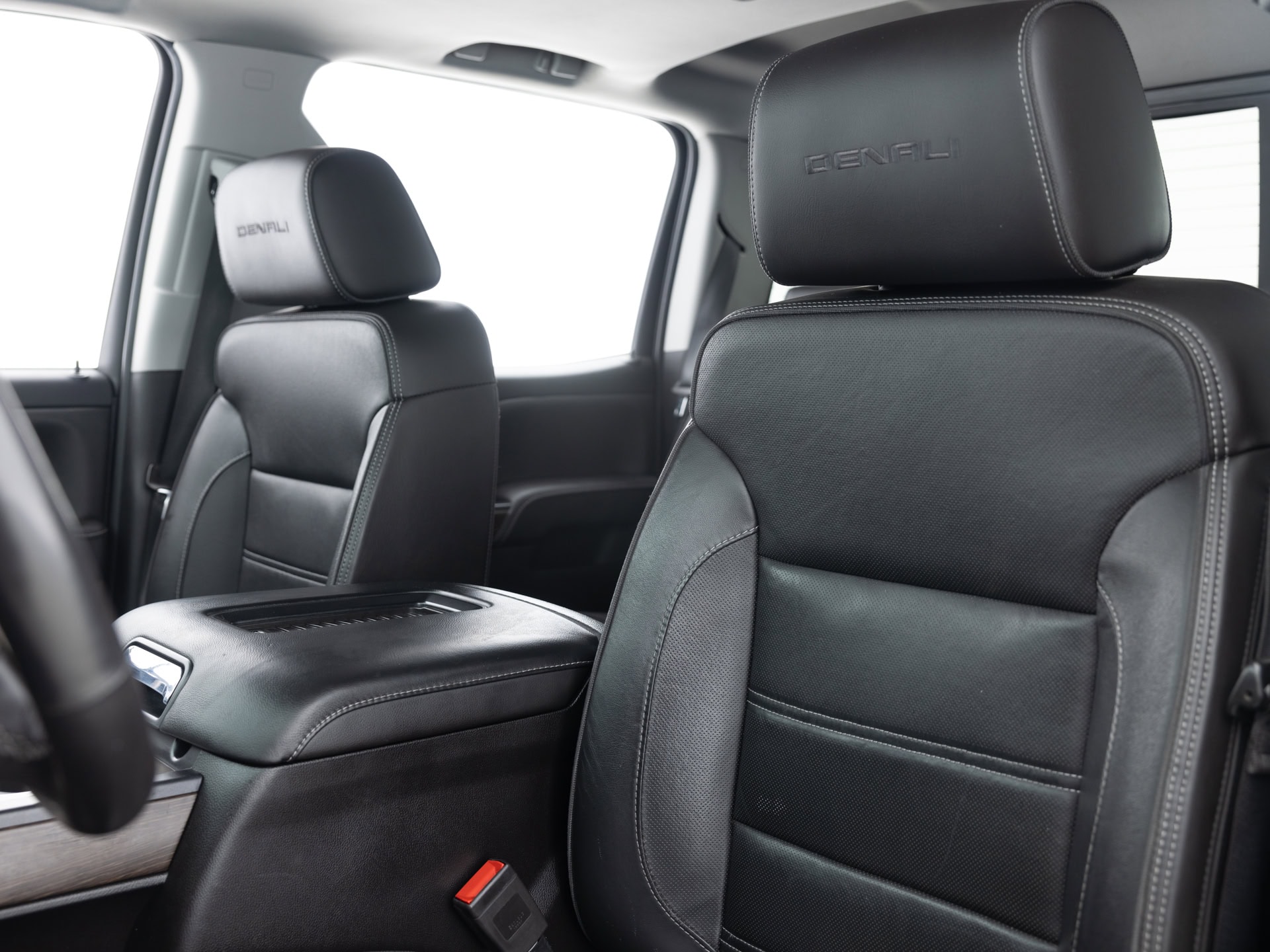 Used White GMC Sierra 2500HD Denali_-18 for Sale