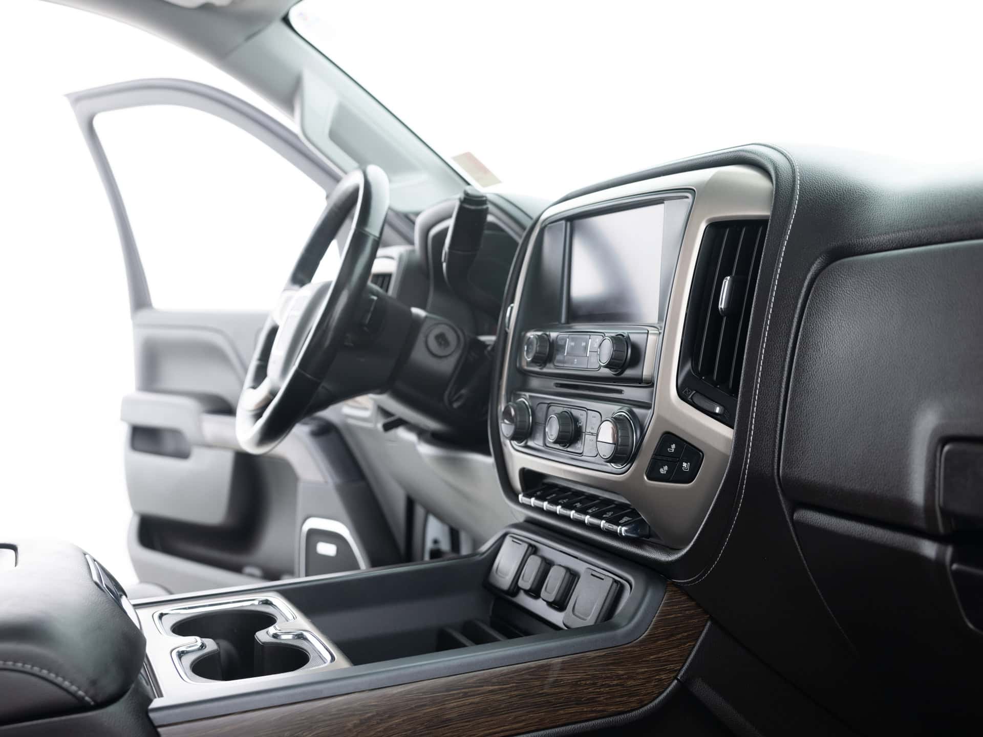 Used White GMC Sierra 2500HD Denali_-23 for Sale