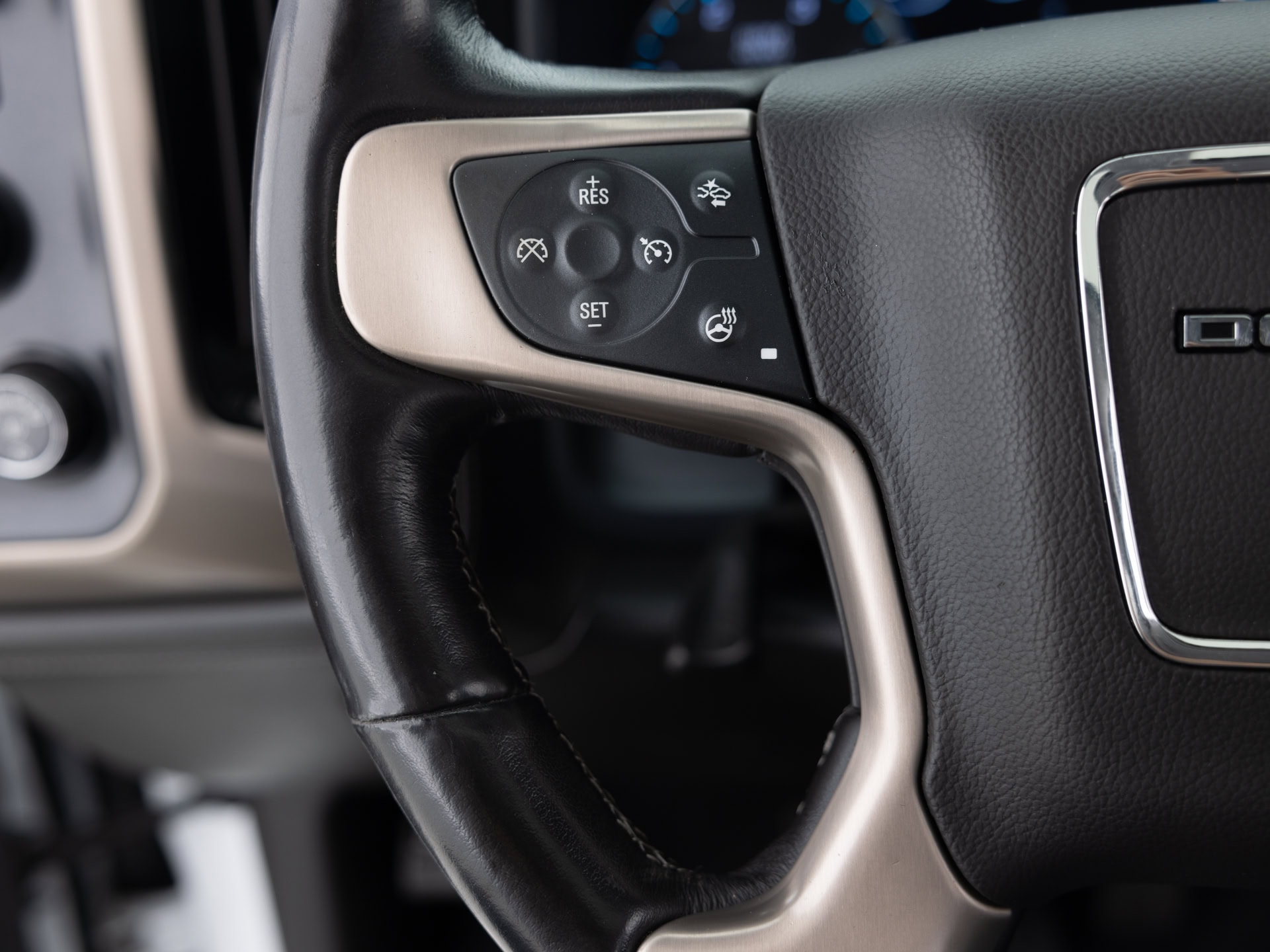 Used White GMC Sierra 2500HD Denali_-33 for Sale