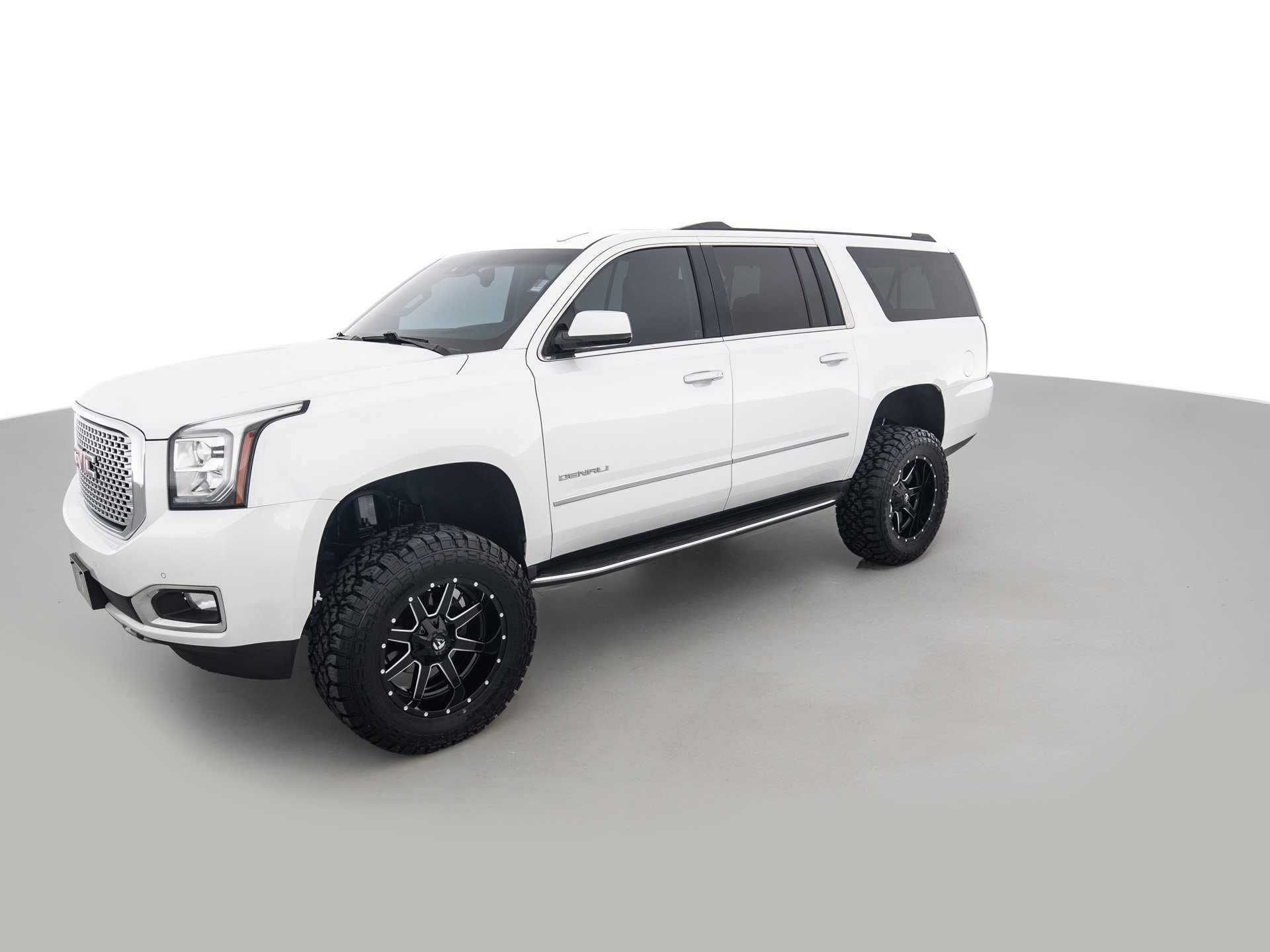 white gmc yukon xl denali 8