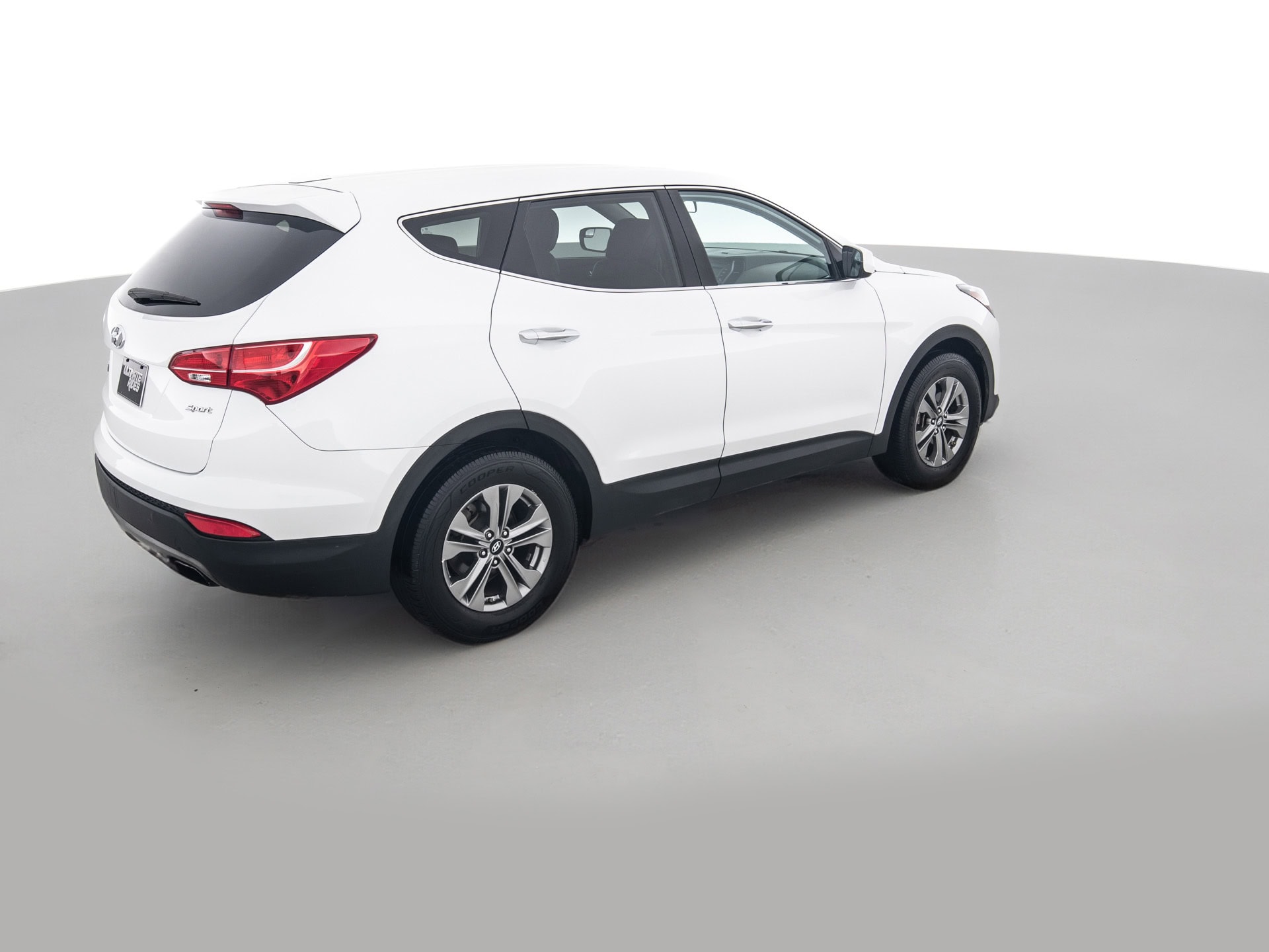 Used White Hyundai Santa Fe-4 for Sale
