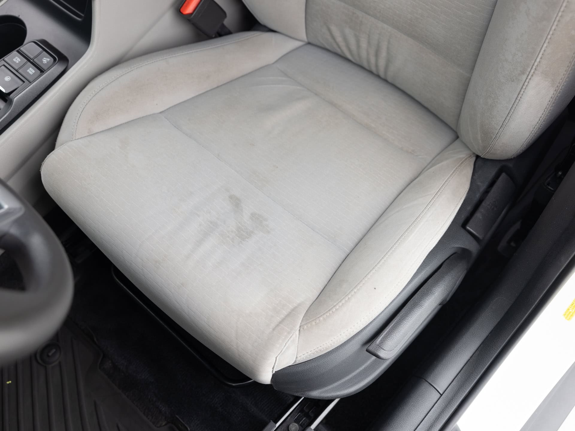 Used White Hyundai Tuscon SE-13 for Sale