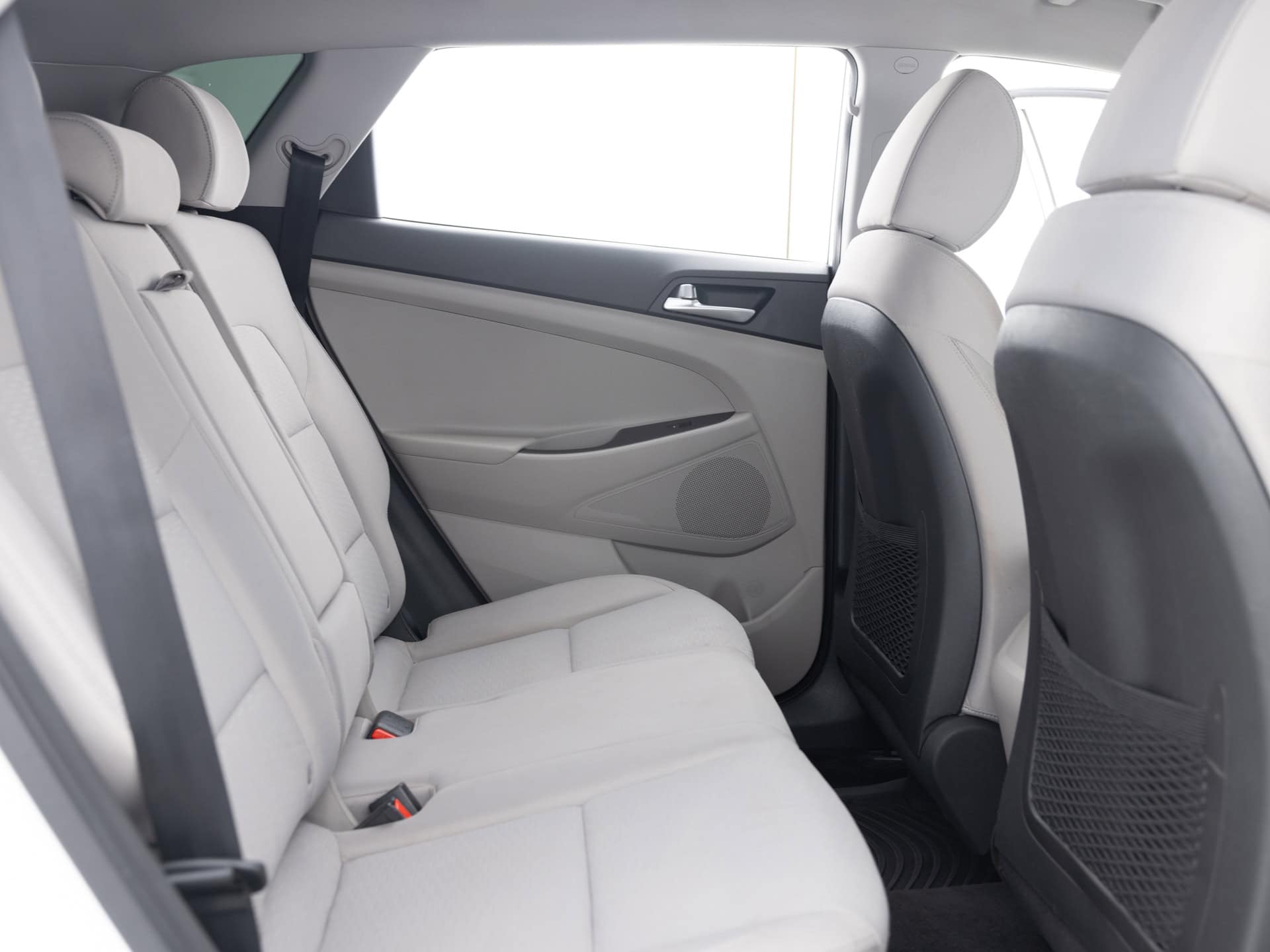 Used White Hyundai Tuscon SE-21 for Sale