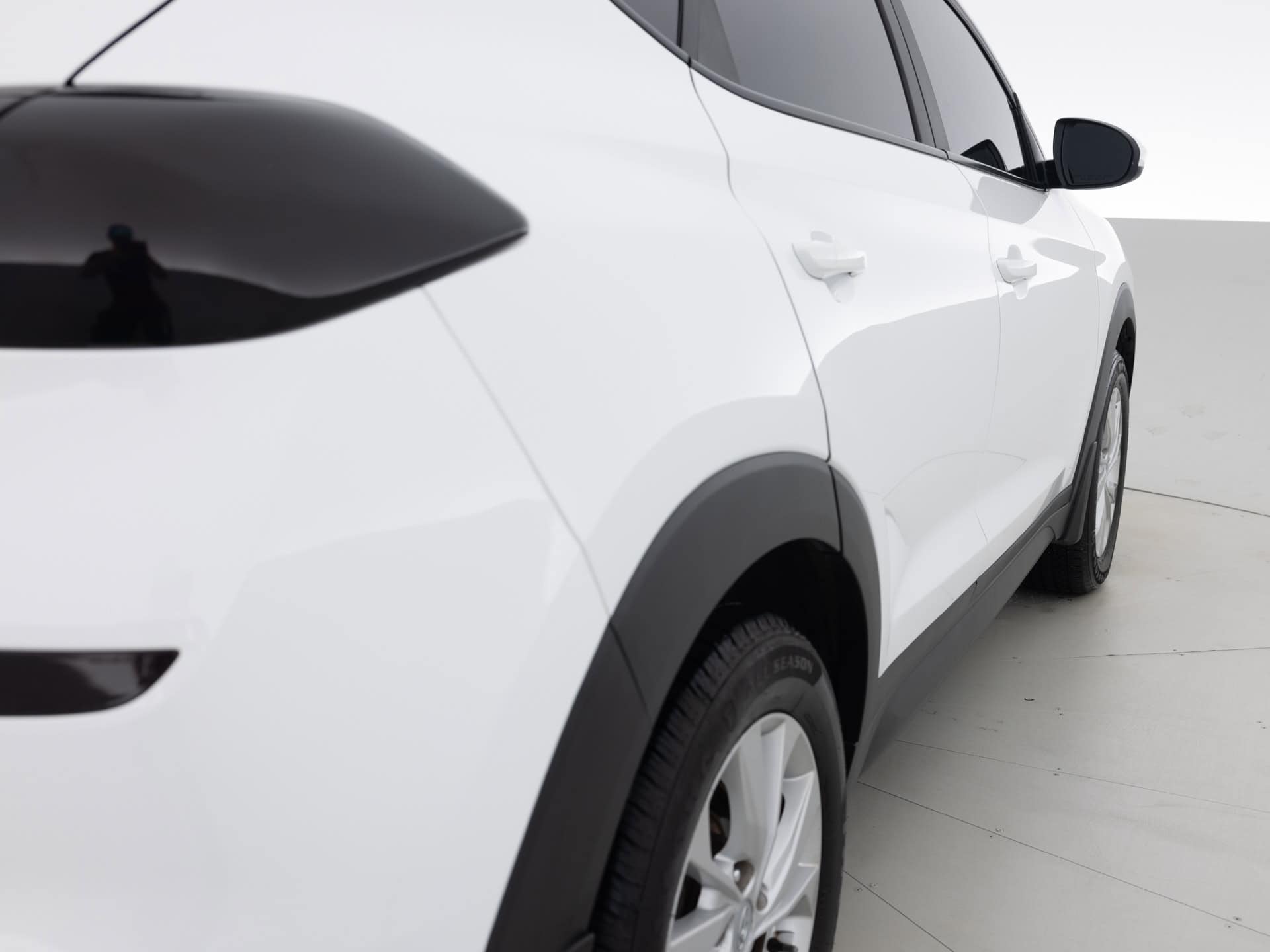 Used White Hyundai Tuscon SE-5 for Sale