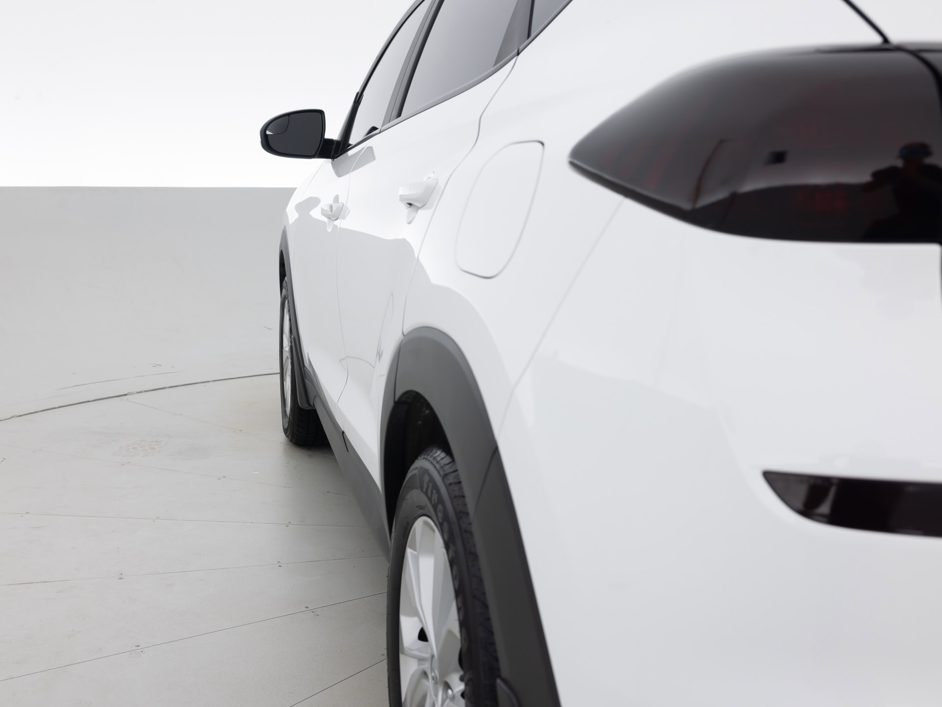 Used White Hyundai Tuscon SE-6 for Sale