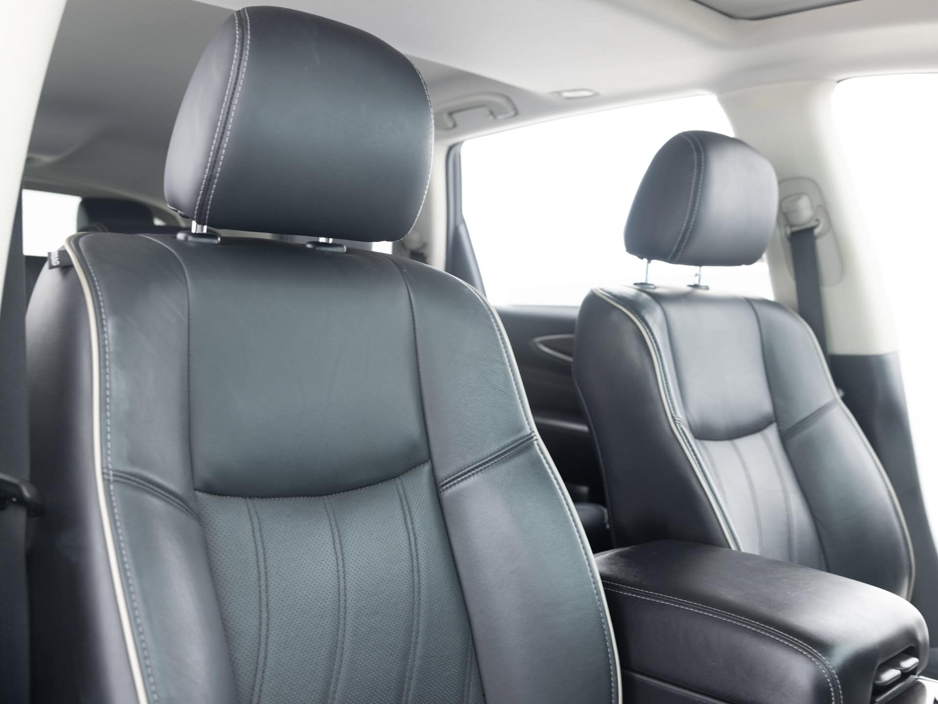 Used White Infinity QX60 Prem-18 for Sale