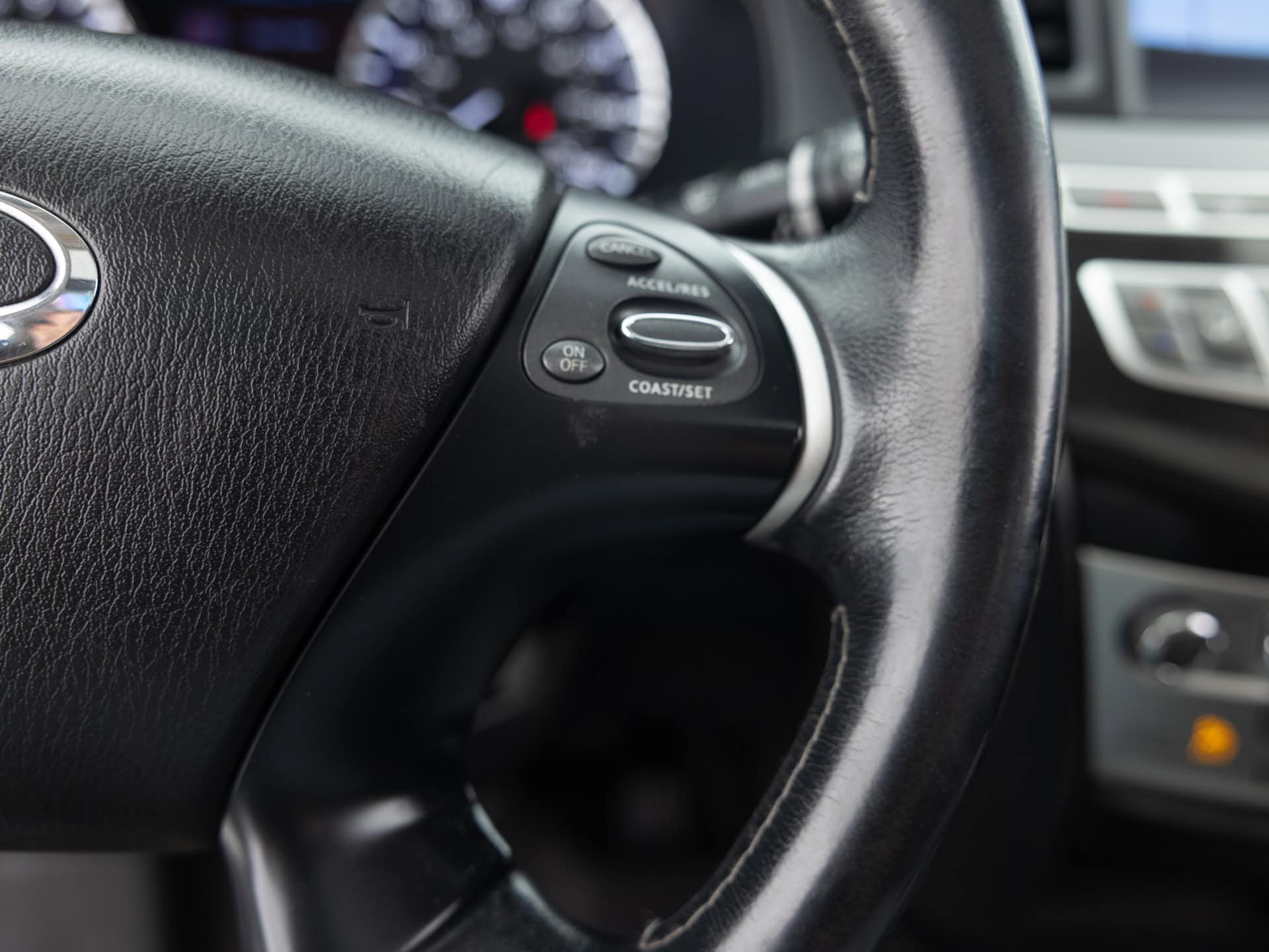 Used White Infinity QX60 Prem-2 for Sale