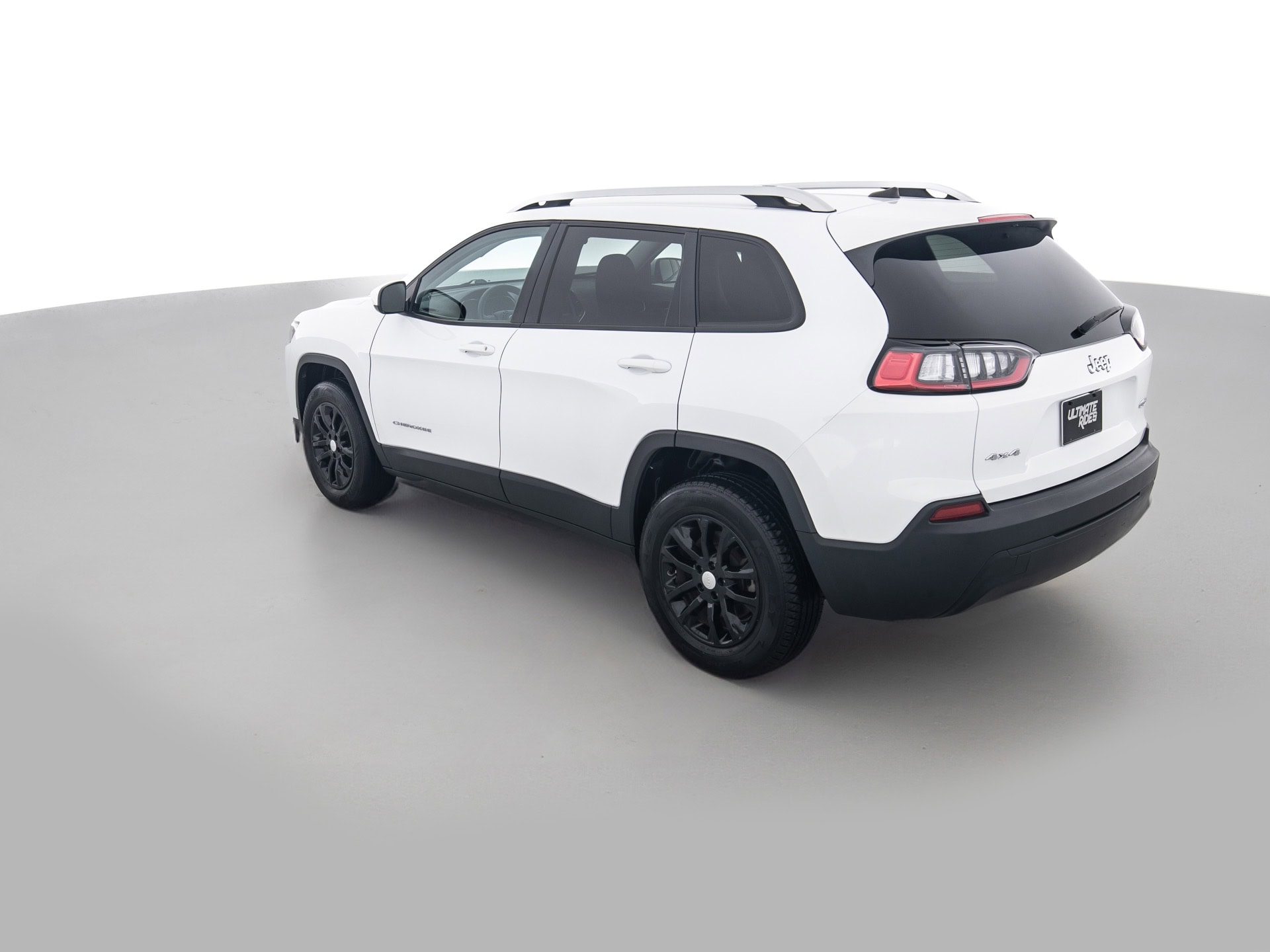 Used White Jeep Cherokee LAT-6 for Sale