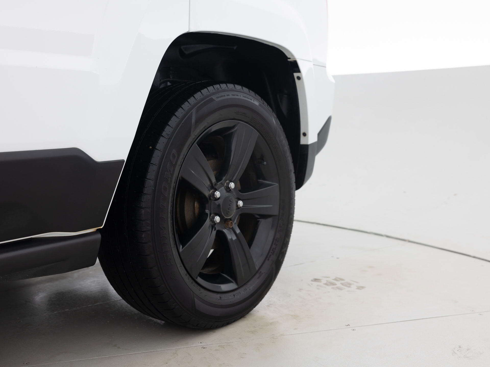 Used White Jeep Patriot ALT-10 for Sale