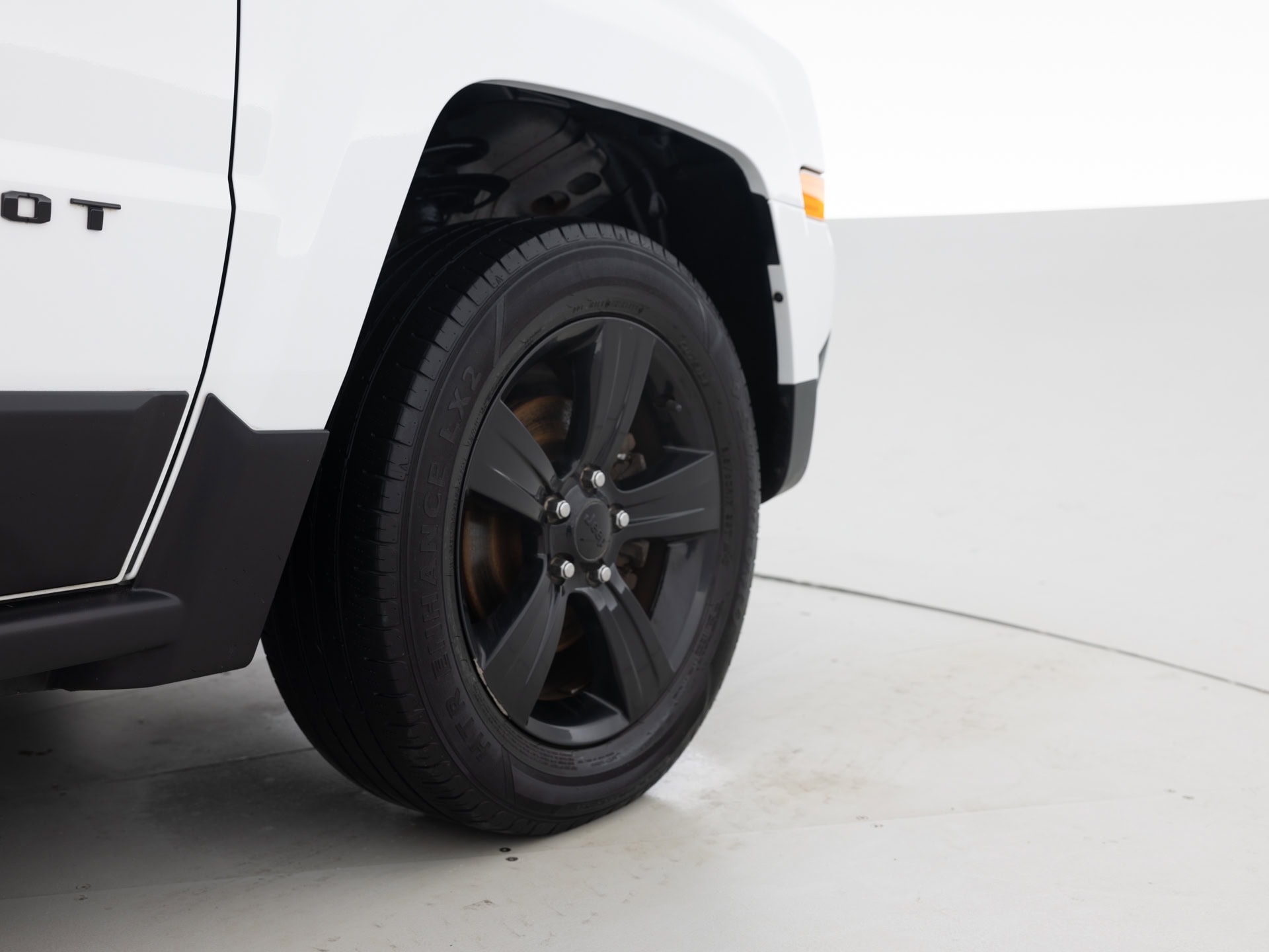 Used White Jeep Patriot ALT-12 for Sale