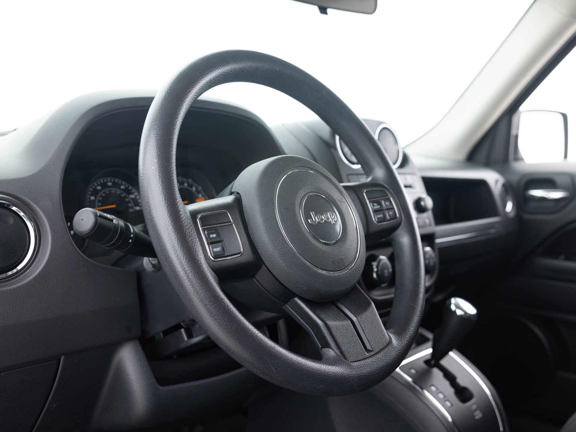 Used White Jeep Patriot ALT-15 for Sale