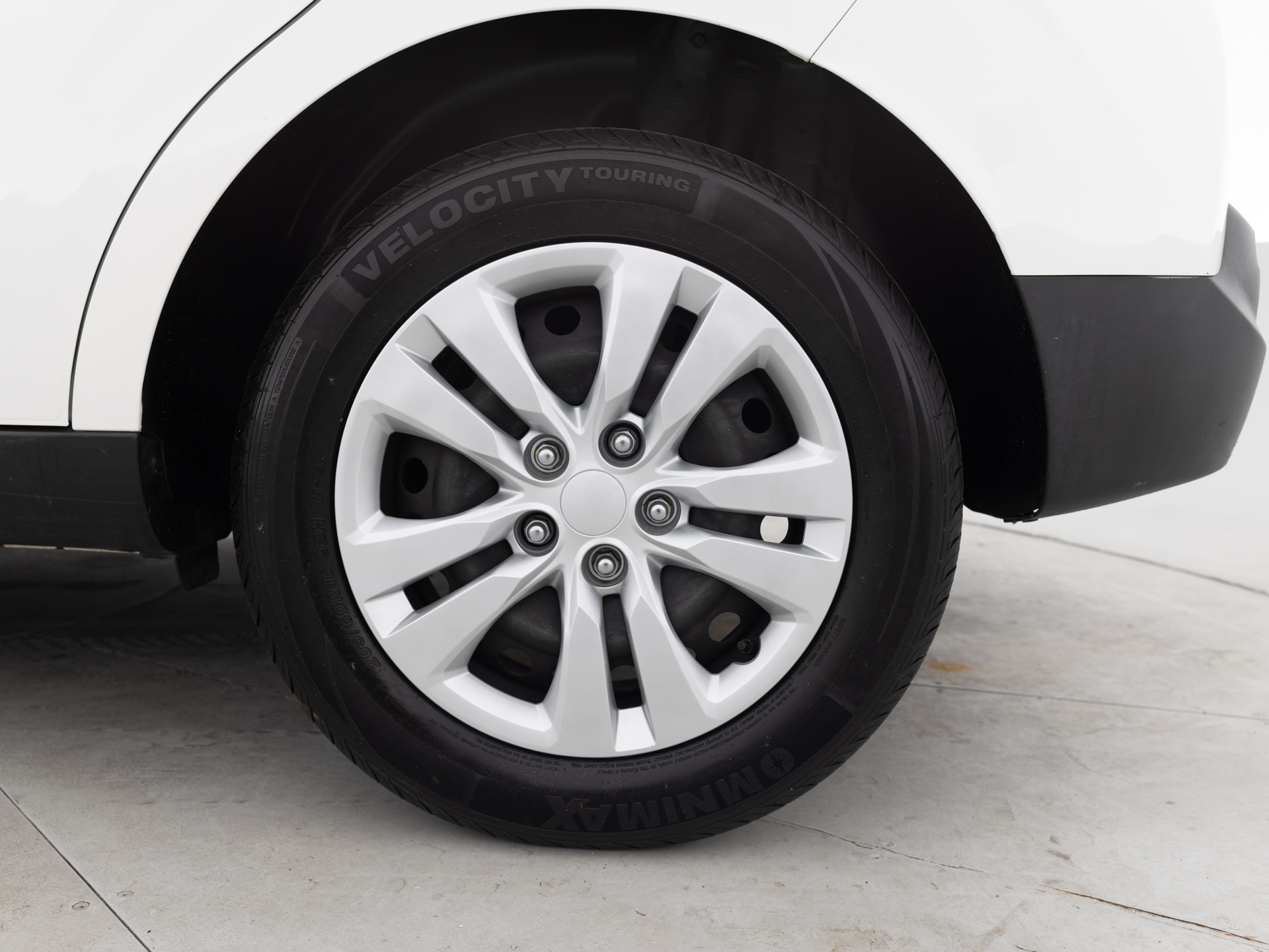 Used White Kia Soul LX-17 for Sale