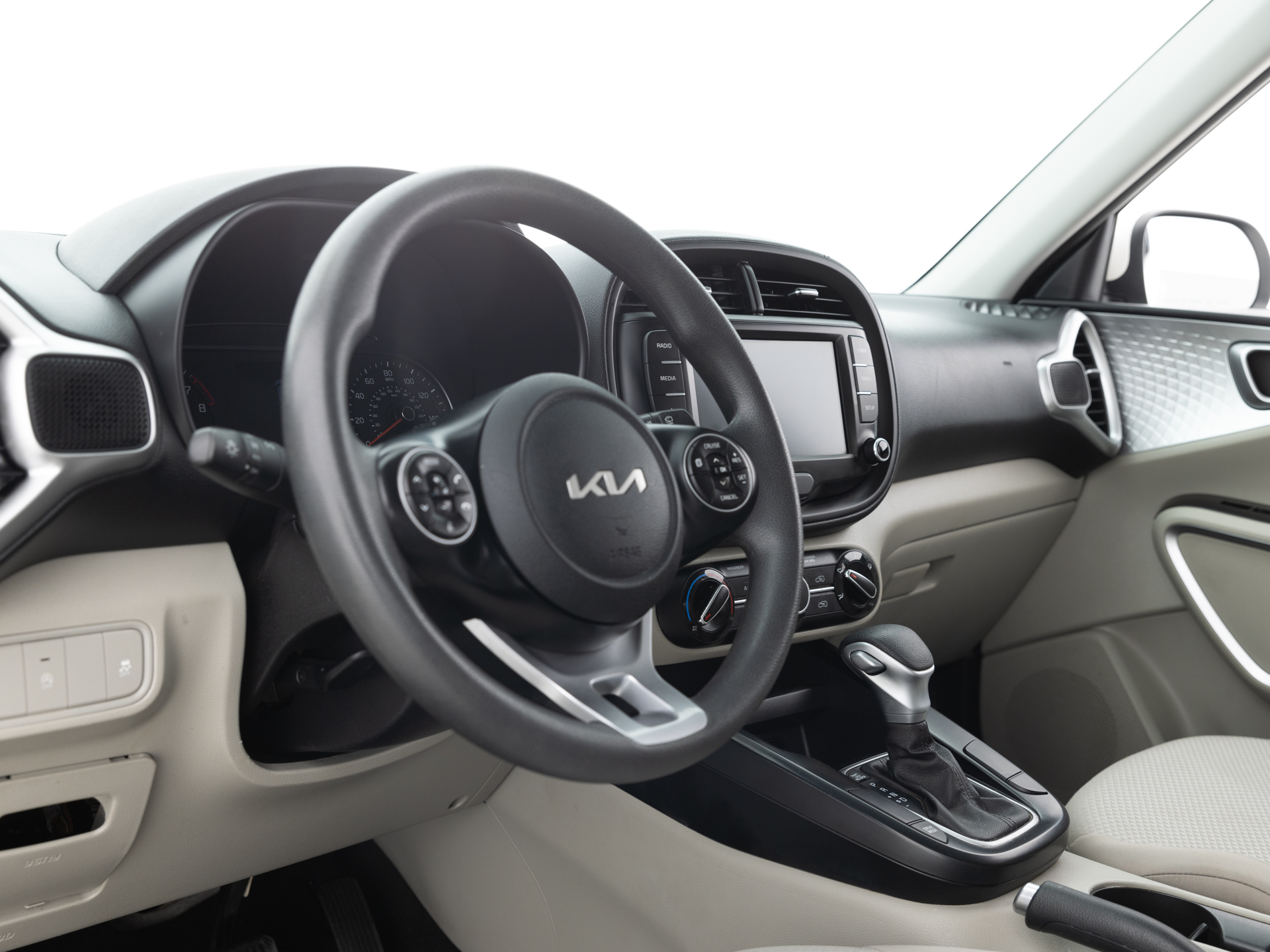 Used White Kia Soul LX-22 for Sale