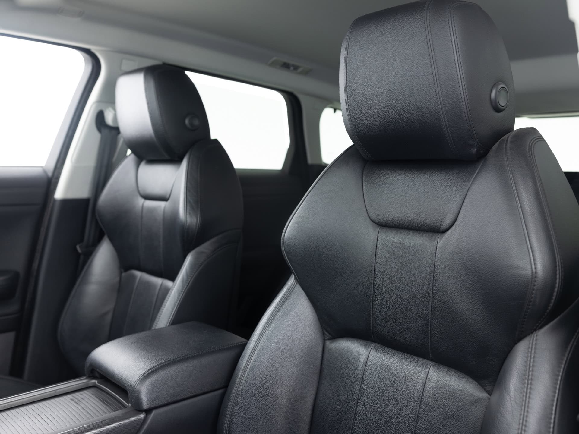 Used White Land Rover Evoque-14 for Sale