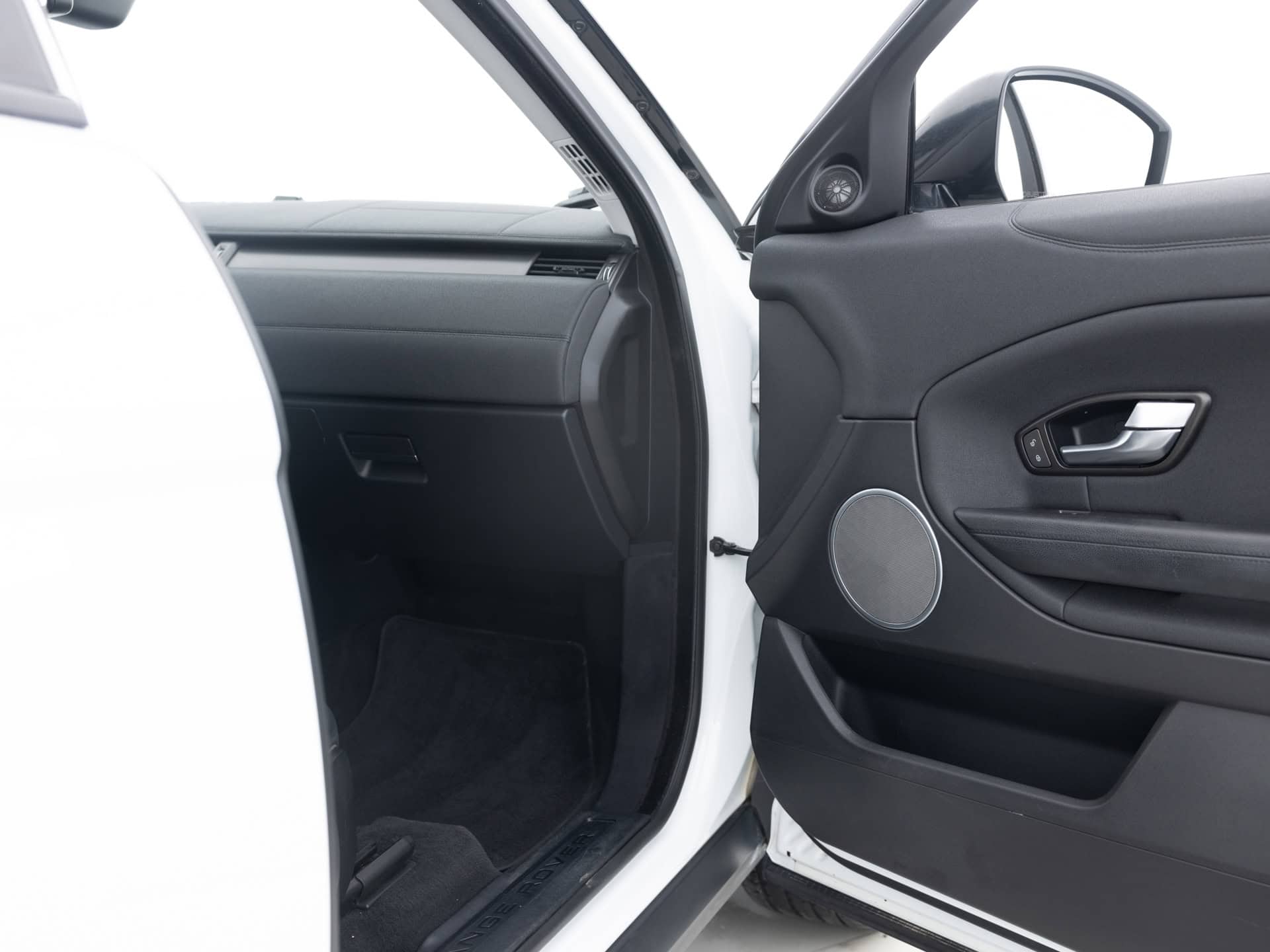 Used White Land Rover Evoque-20 for Sale