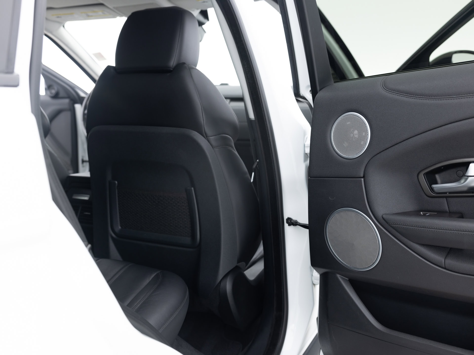 Used White Land Rover Evoque-22 for Sale