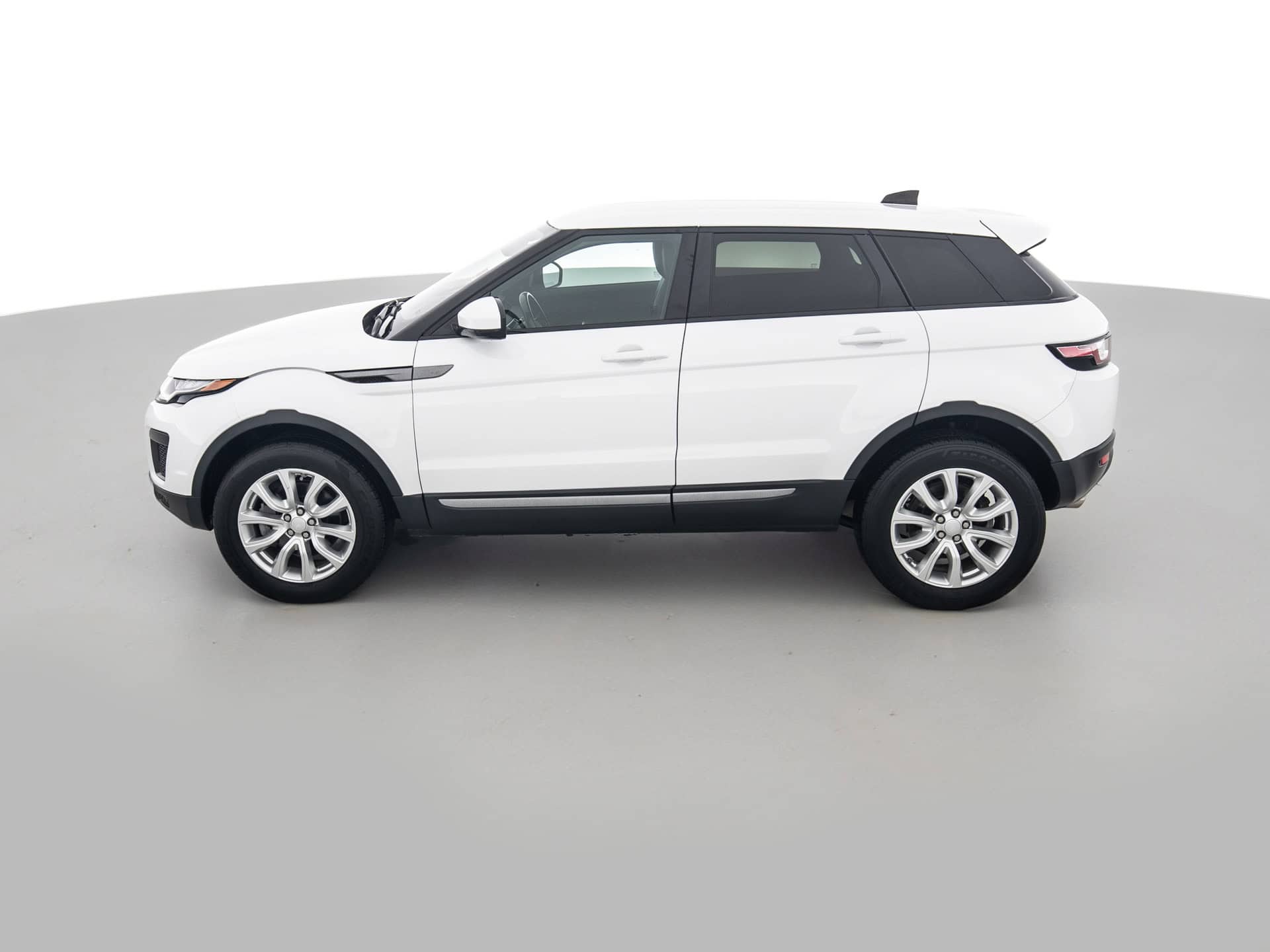 Used White Land Rover Evoque-7 for Sale