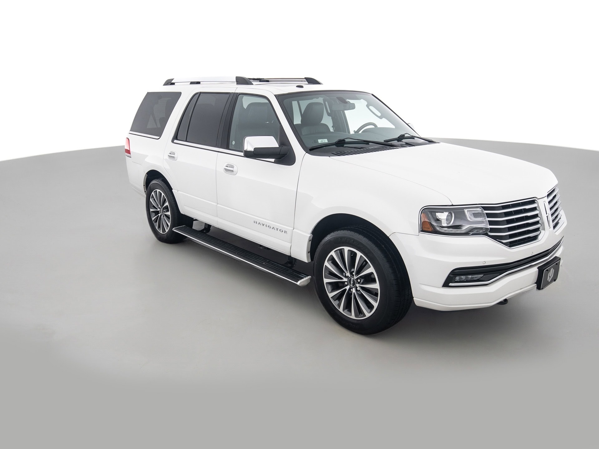 Used White Lincoln Navigator Select-2 for Sale