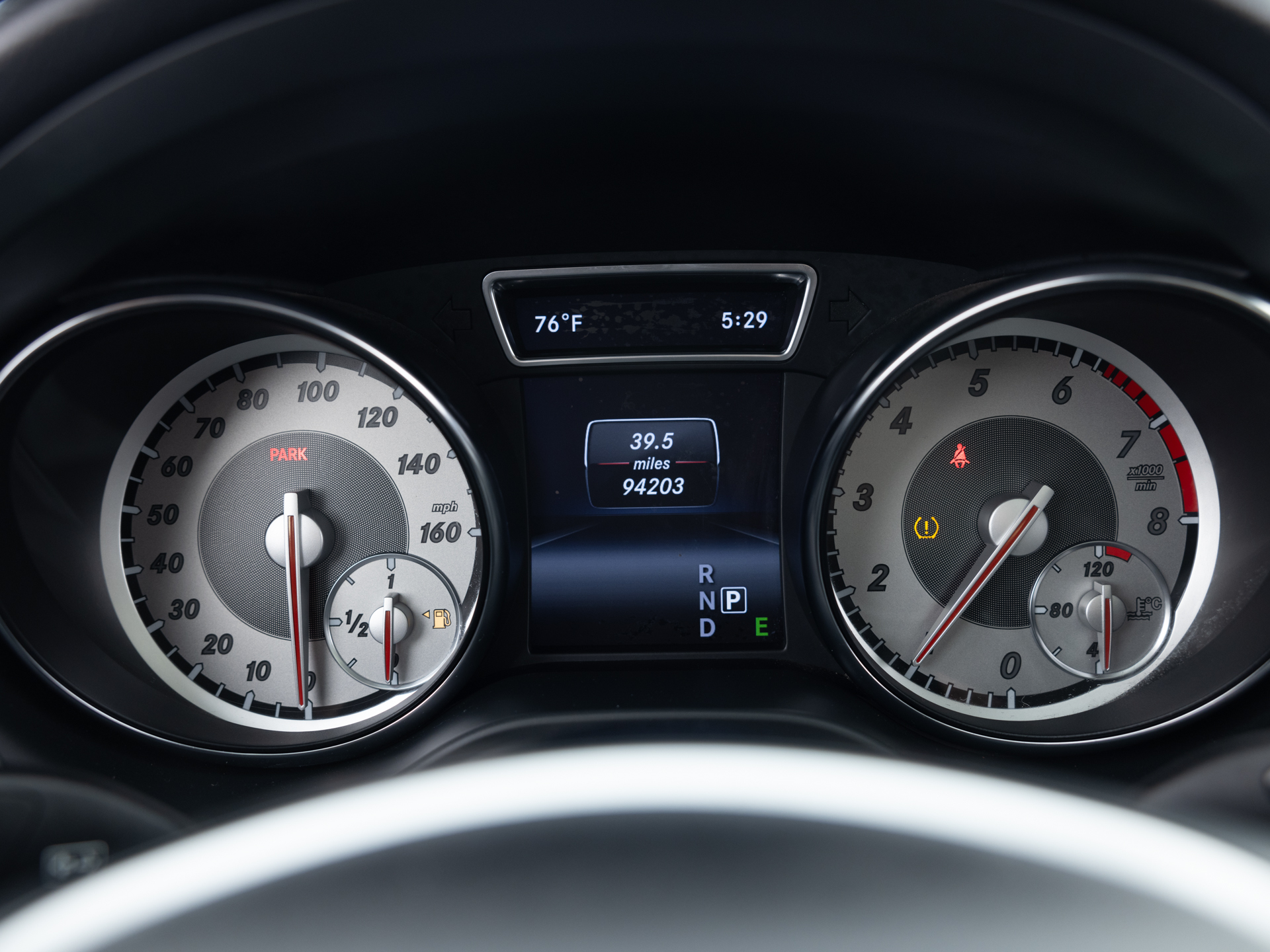 Used White Mercedes GLA 250-25 for Sale