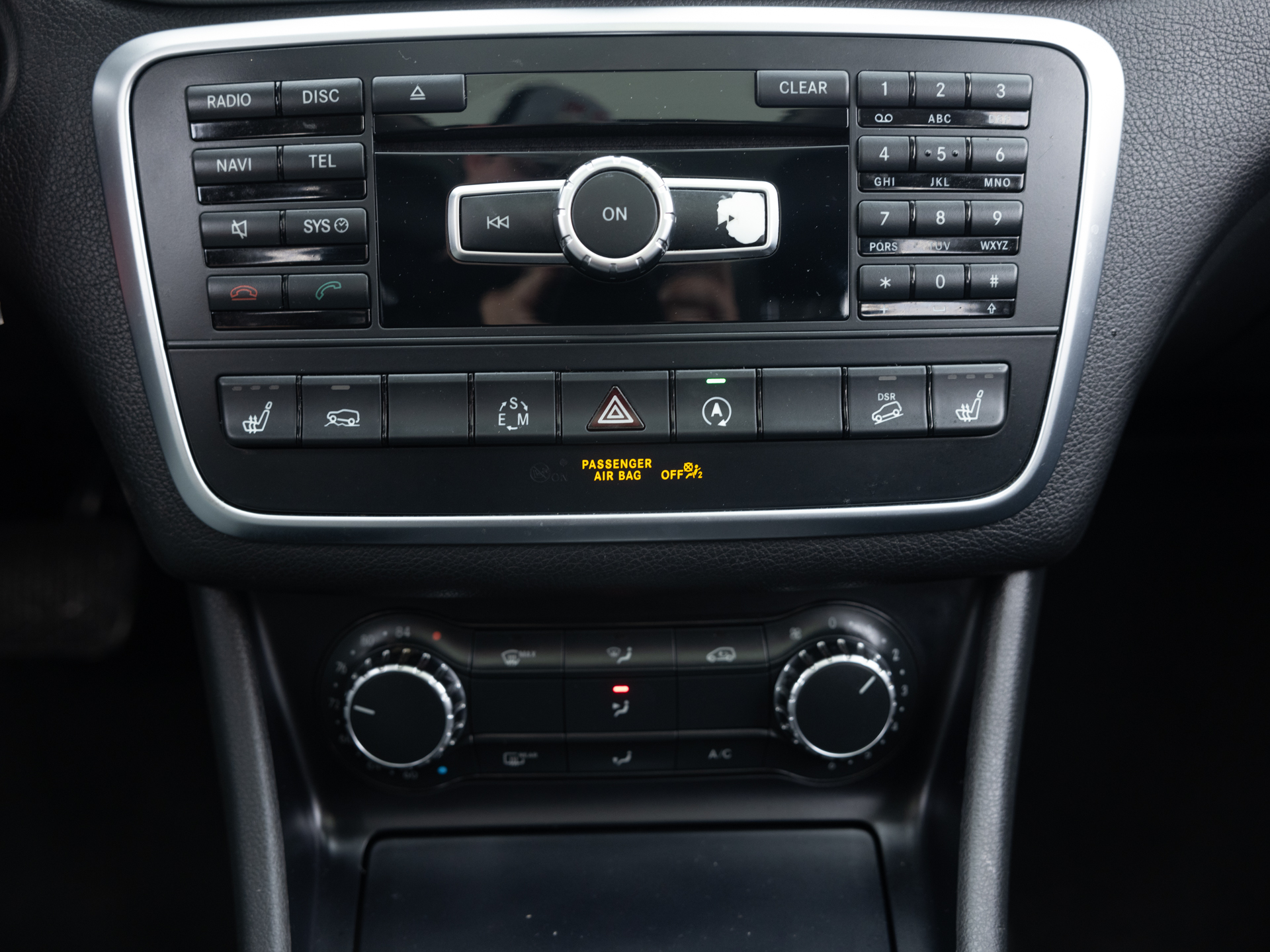 Used White Mercedes GLA 250-27 for Sale