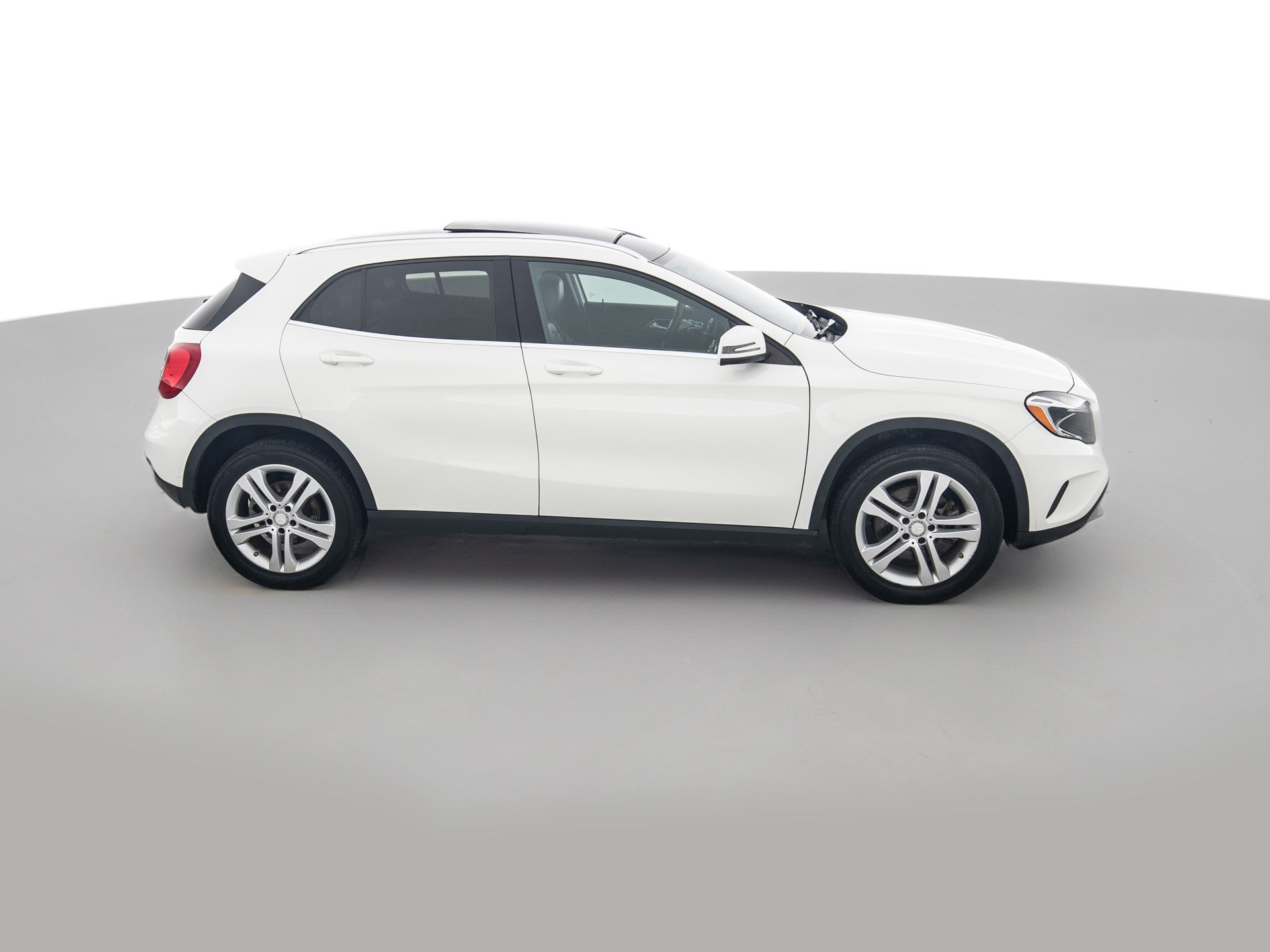 Used White Mercedes GLA 250-3 for Sale