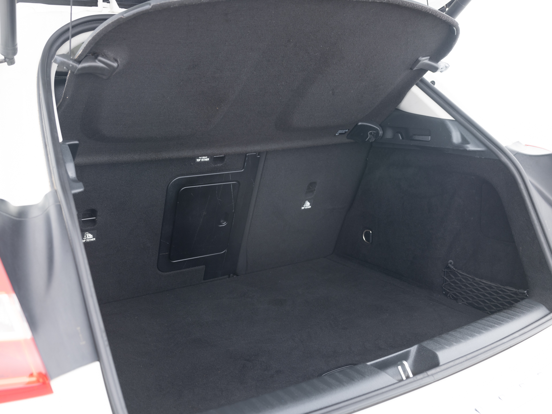 Used White Mercedes GLA 250-32 for Sale