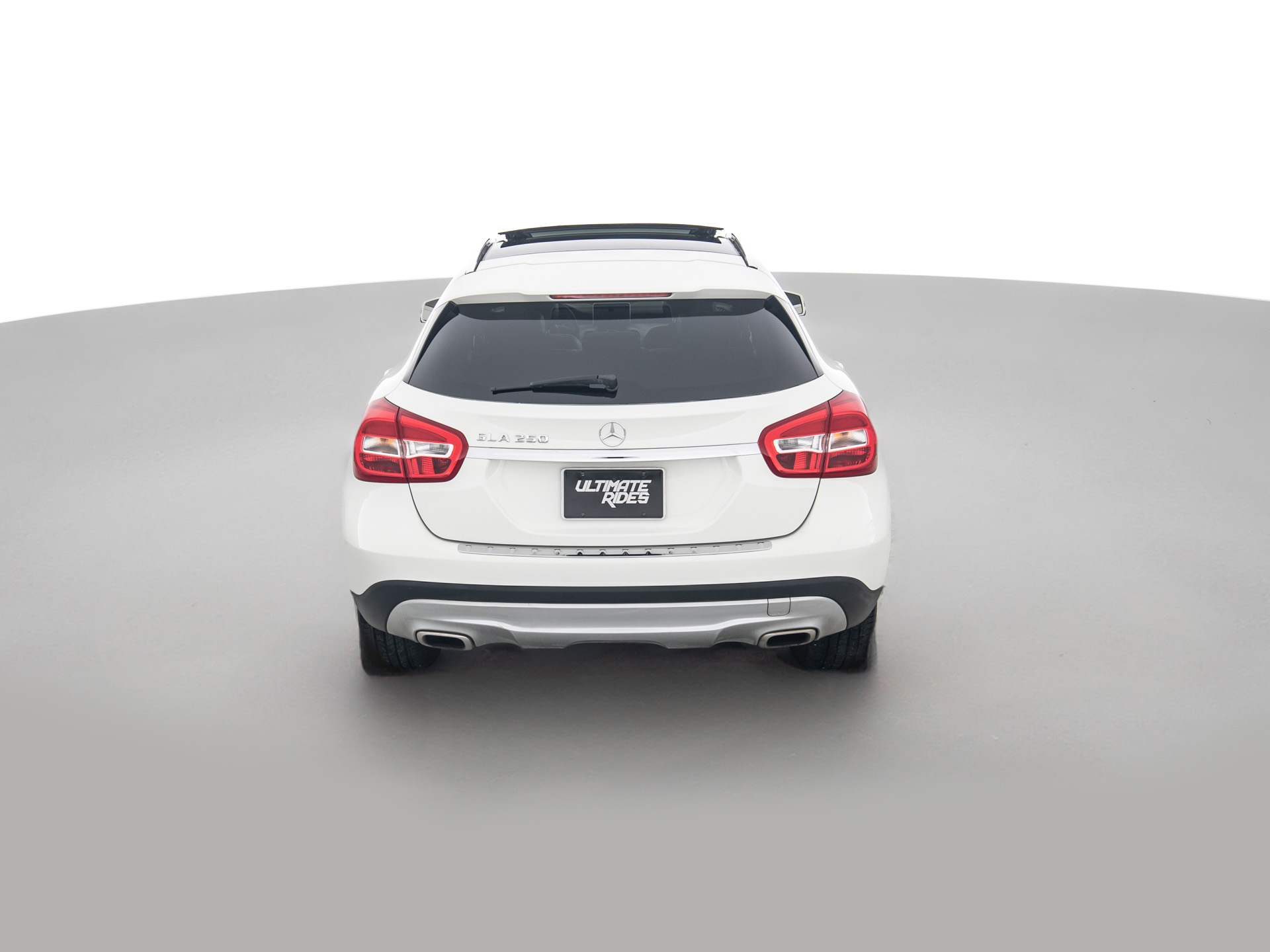 Used White Mercedes GLA 250-5 for Sale