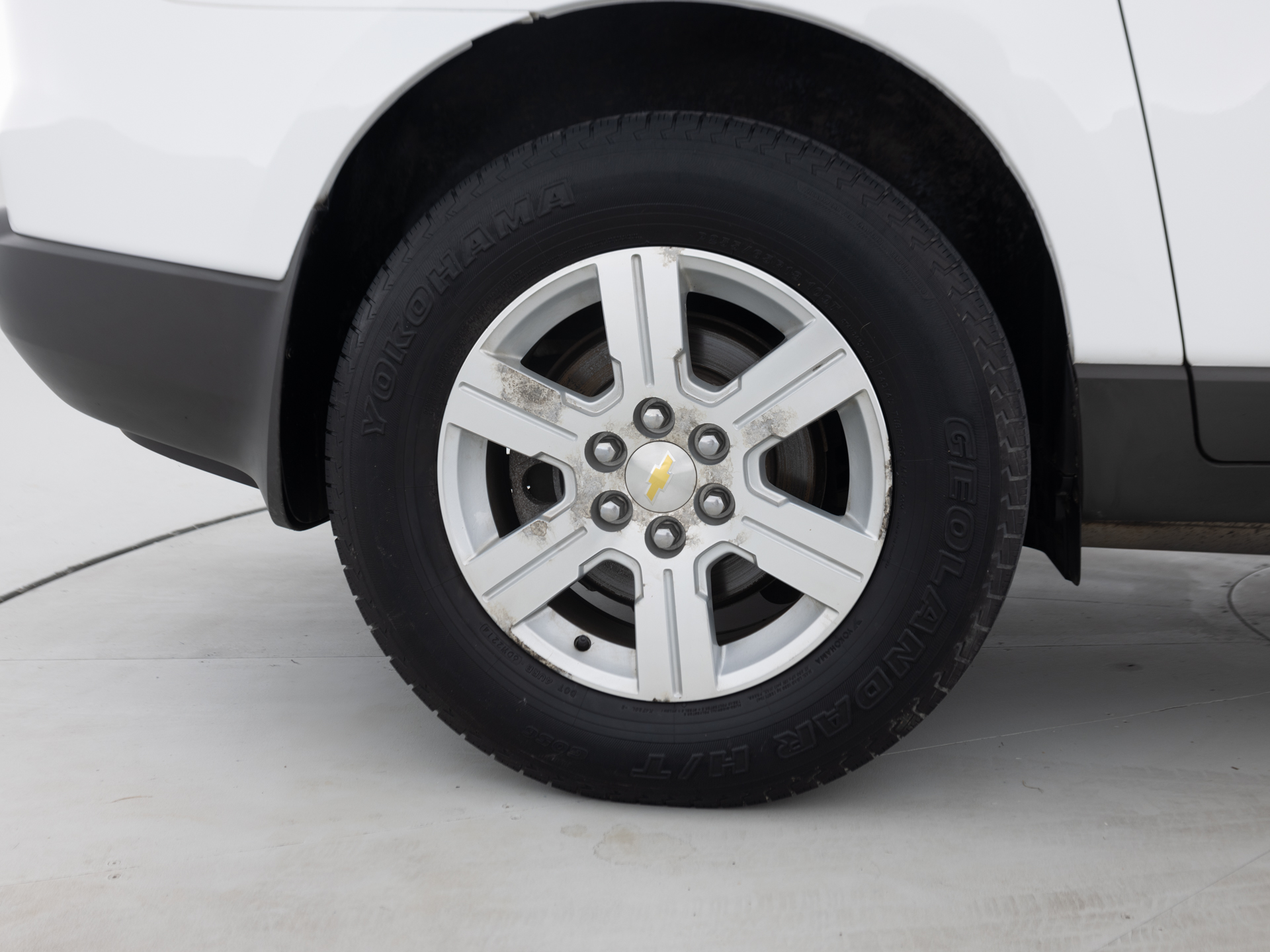 Used White Nissan Armada Platinum-12 for Sale