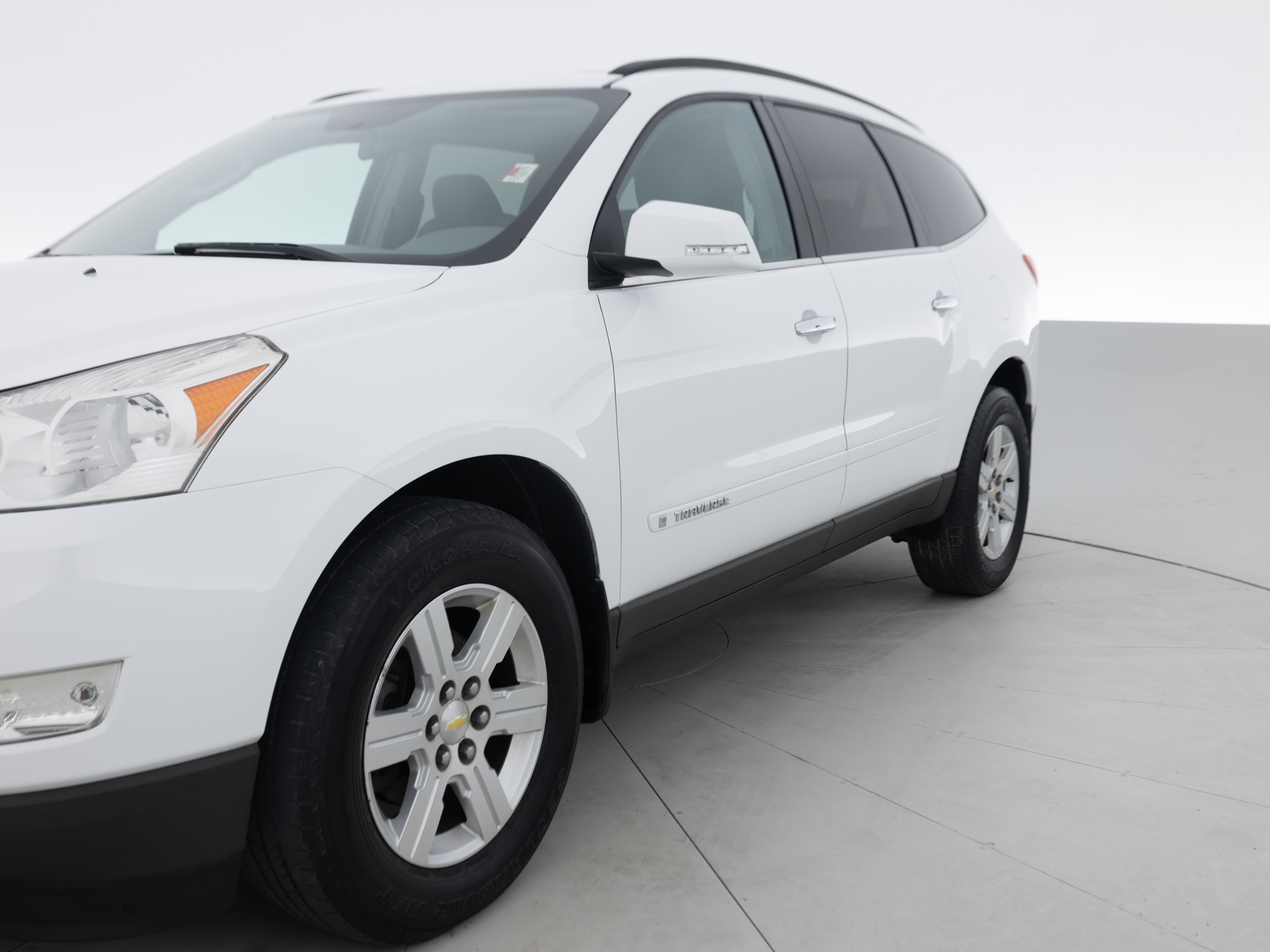 Used White Nissan Armada Platinum-3 for Sale