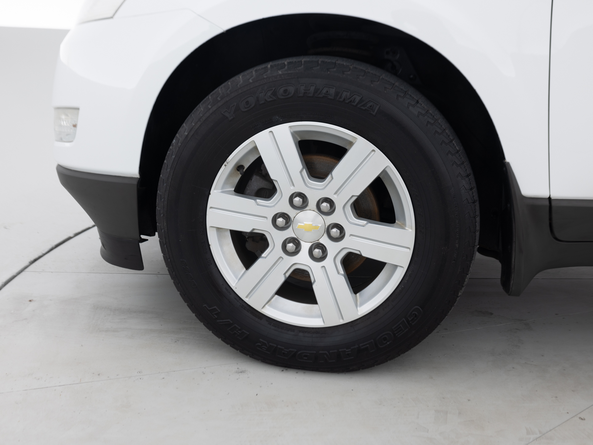 Used White Nissan Armada Platinum-9 for Sale