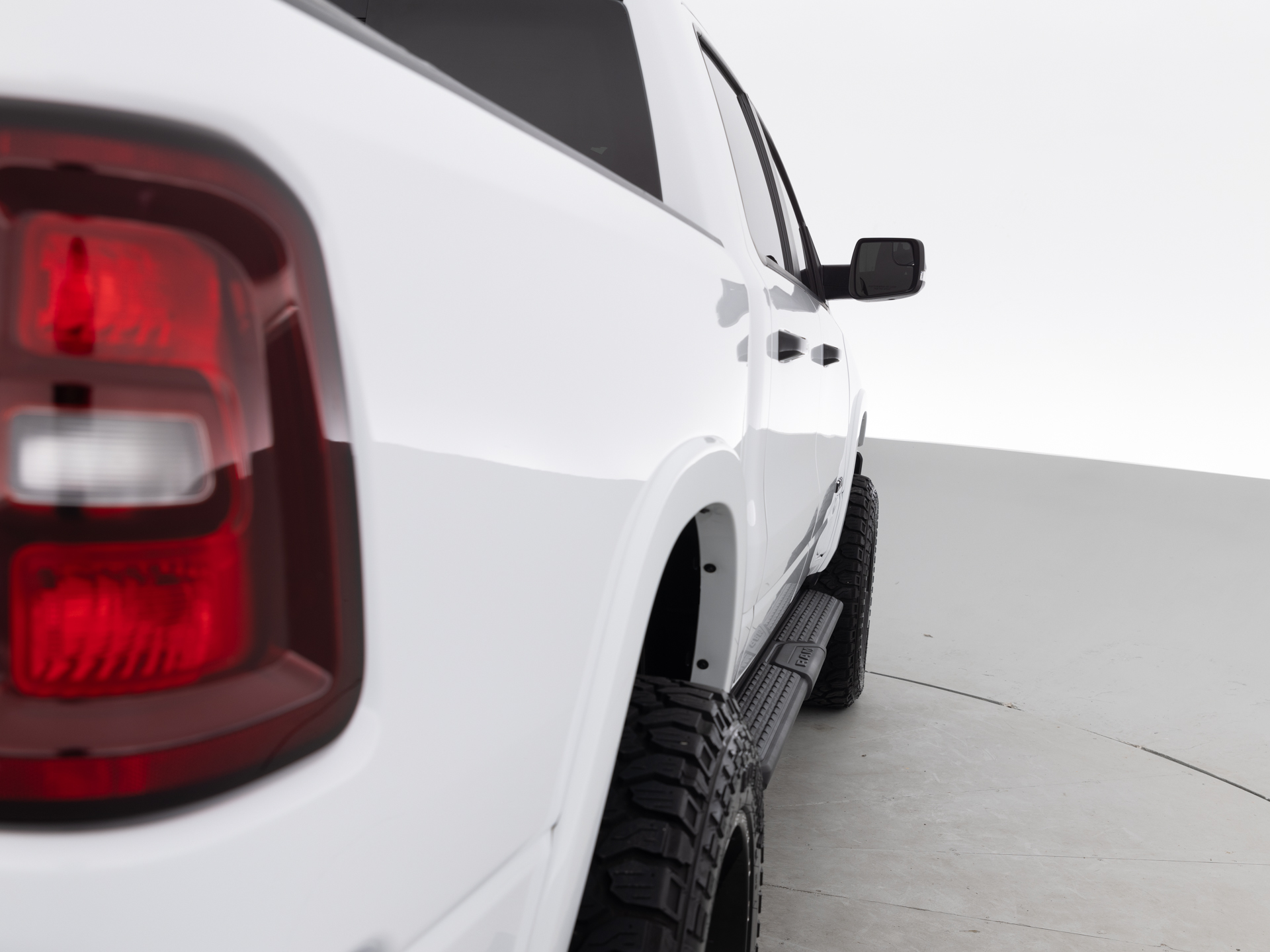 Used White Ram 1500 Big Horn-5 for Sale