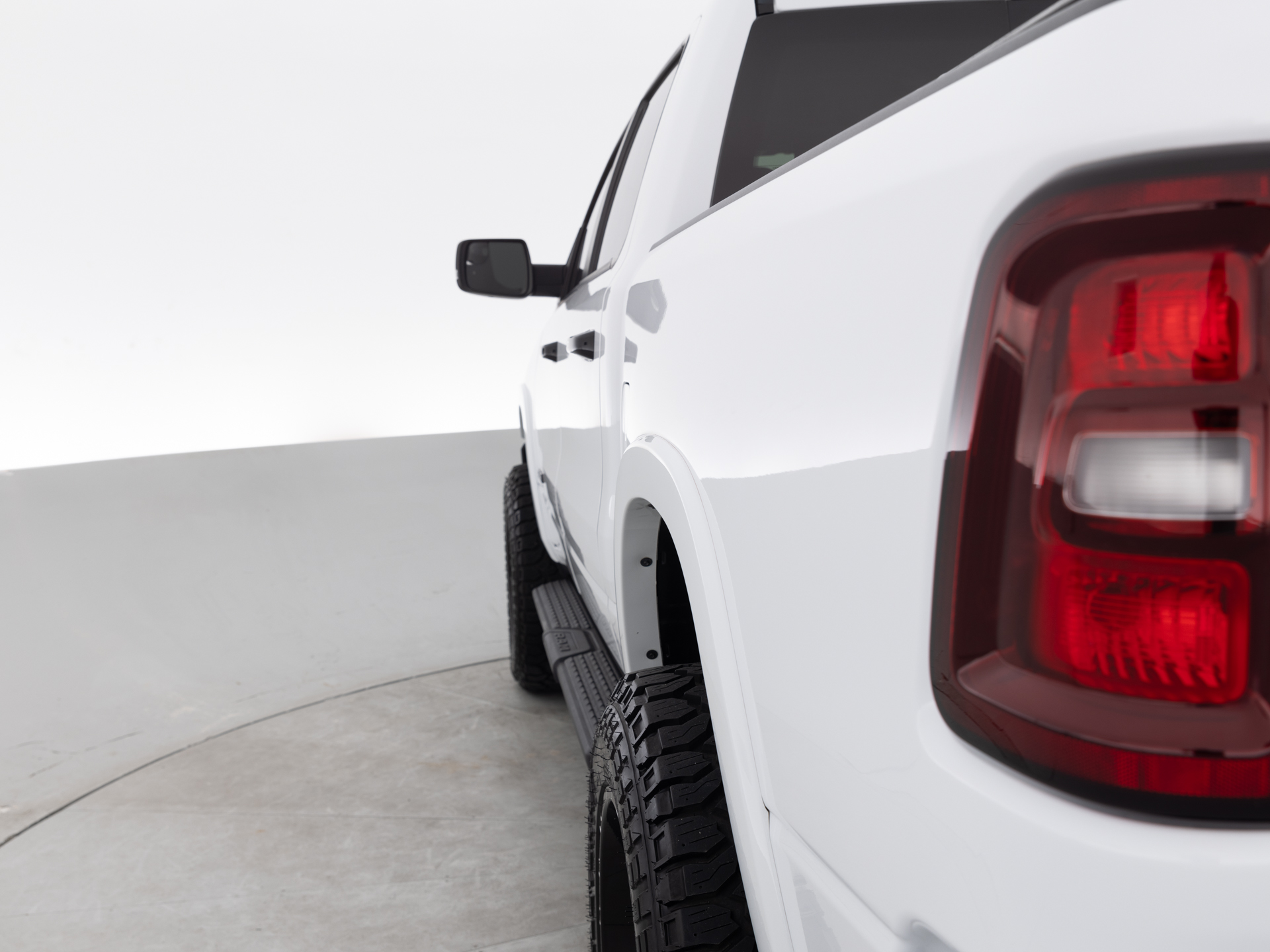 Used White Ram 1500 Big Horn-6 for Sale