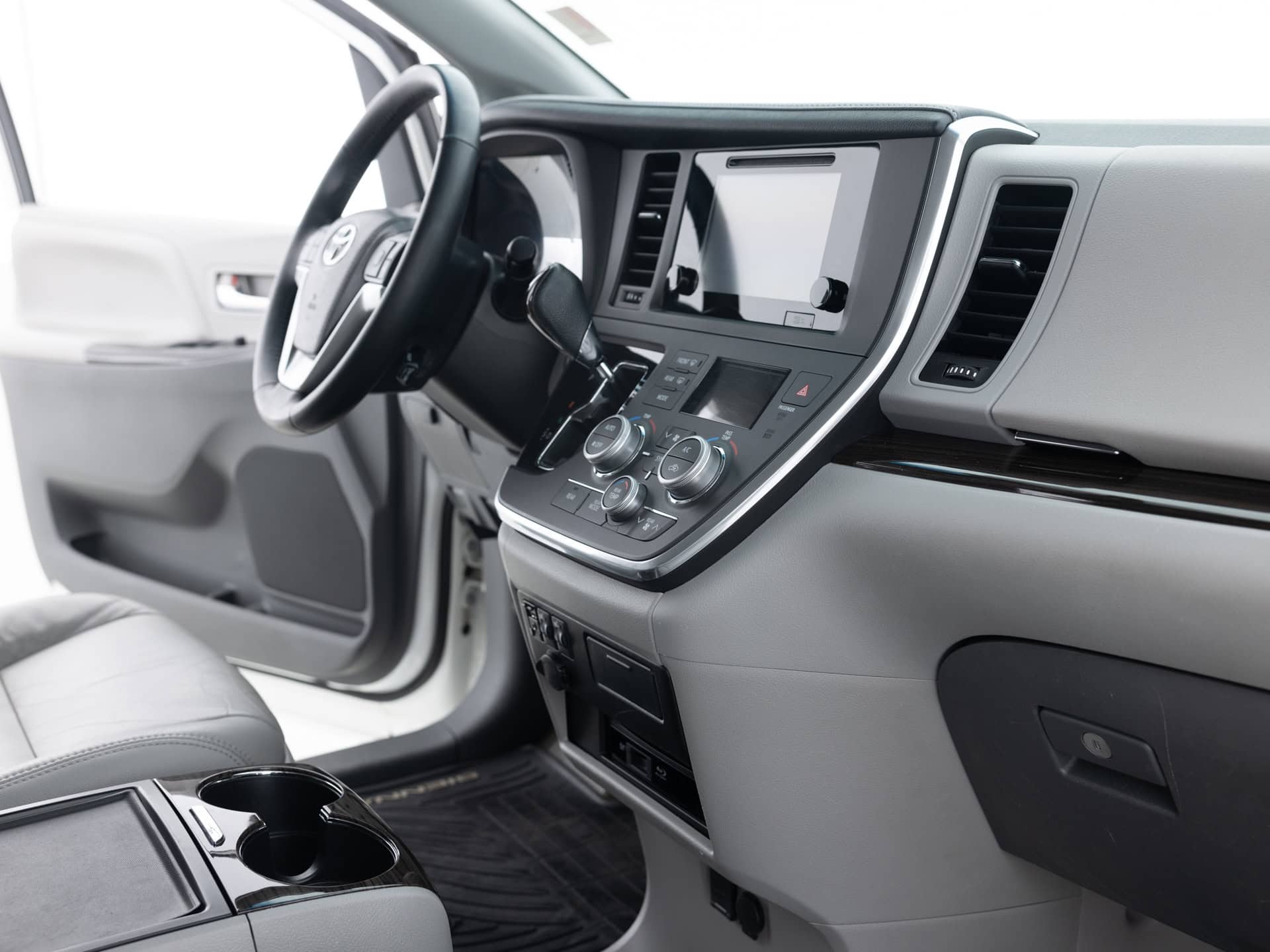 white totota sienna minivan 19